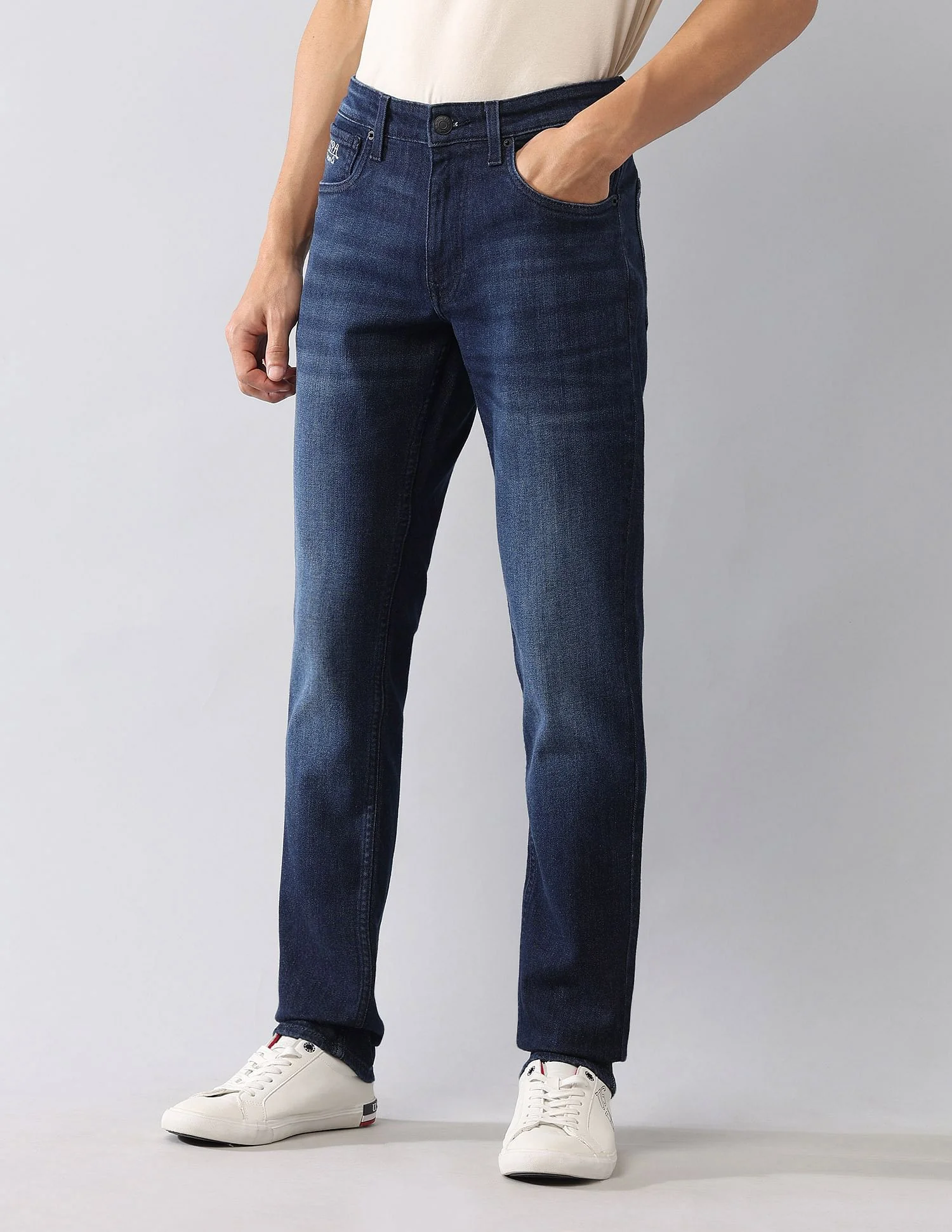 Brandon Slim Tapered Fit Blue Jeans - Image 4