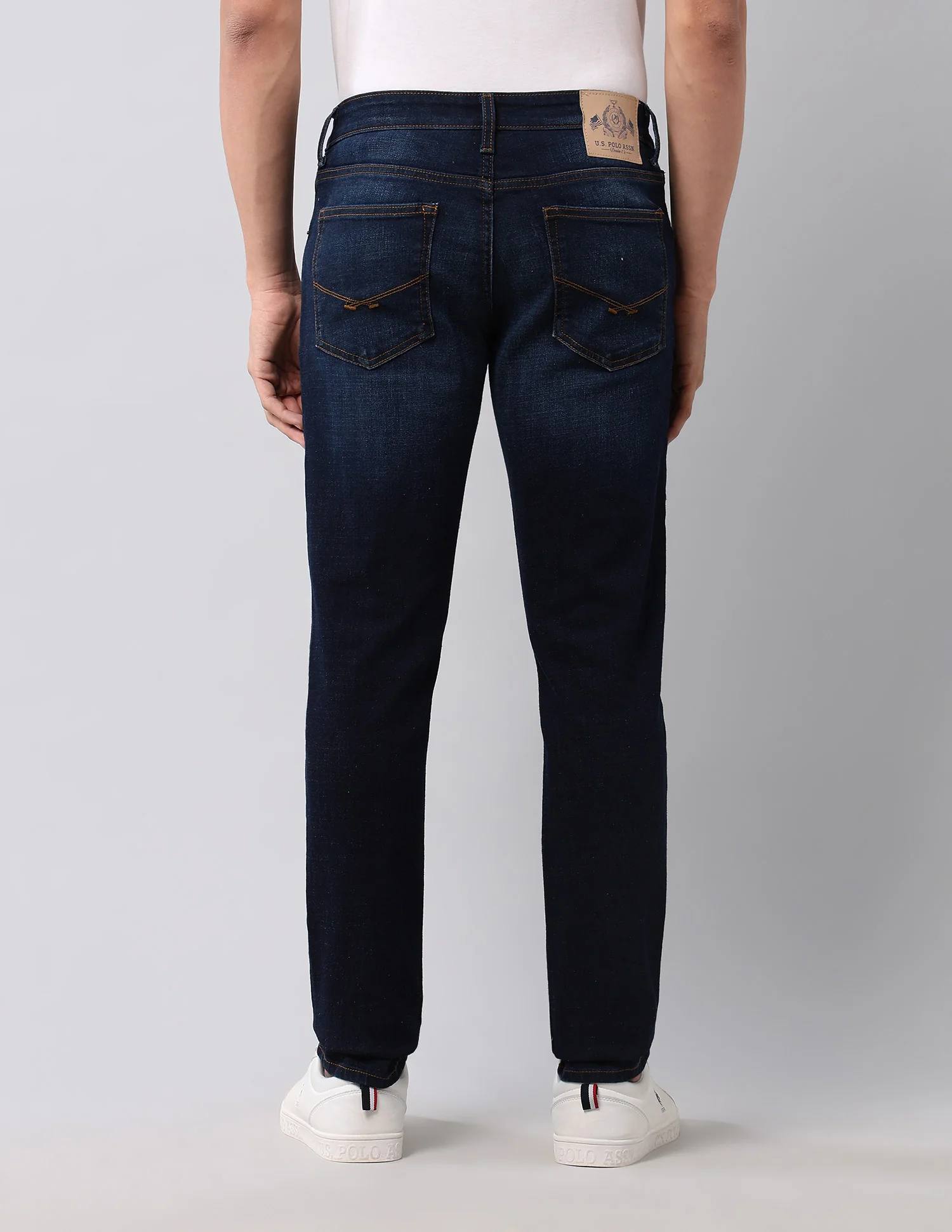 Brandon Slim Tapered Fit Blue Jeans - Image 5