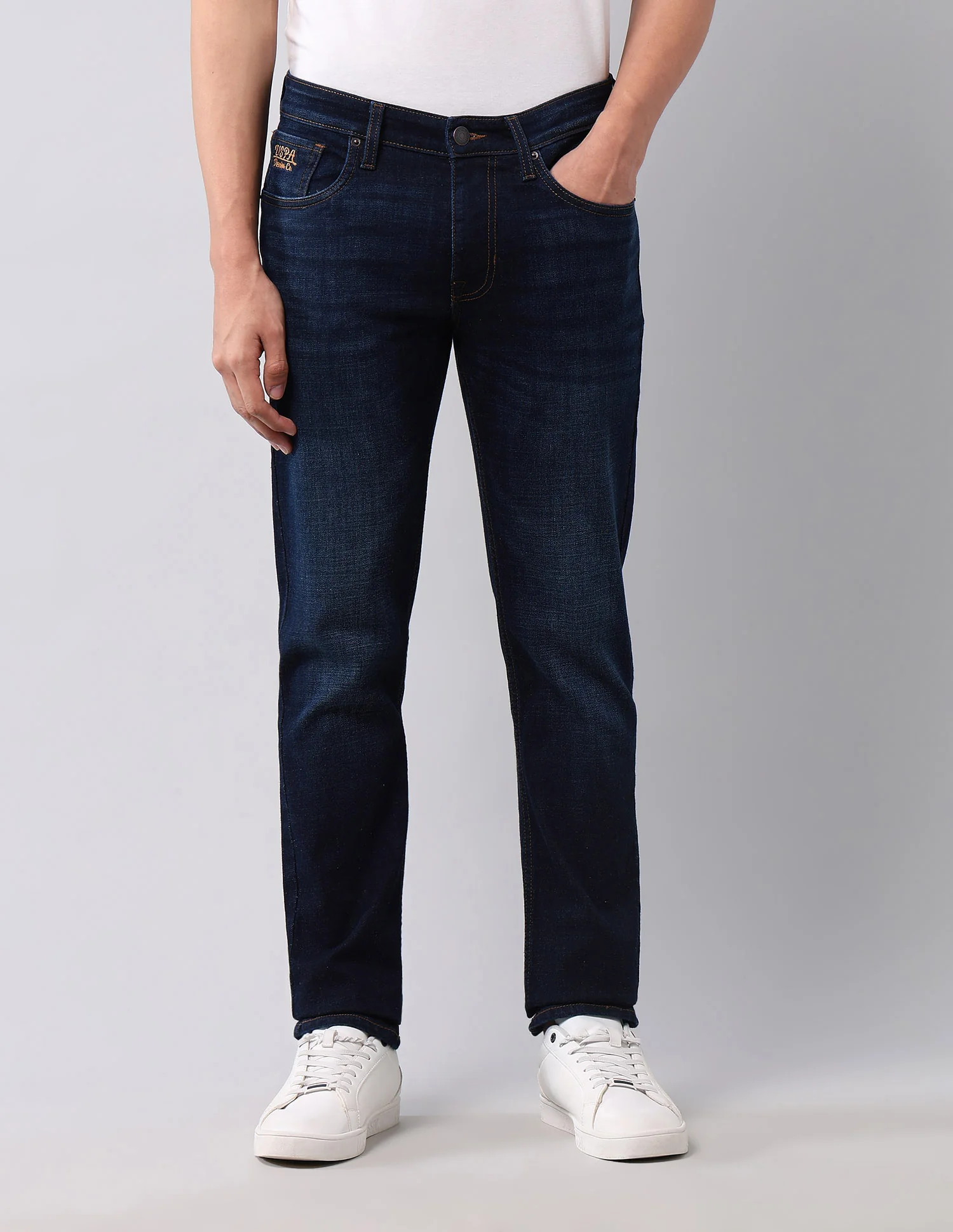 Brandon Slim Tapered Fit Blue Jeans - Image 6