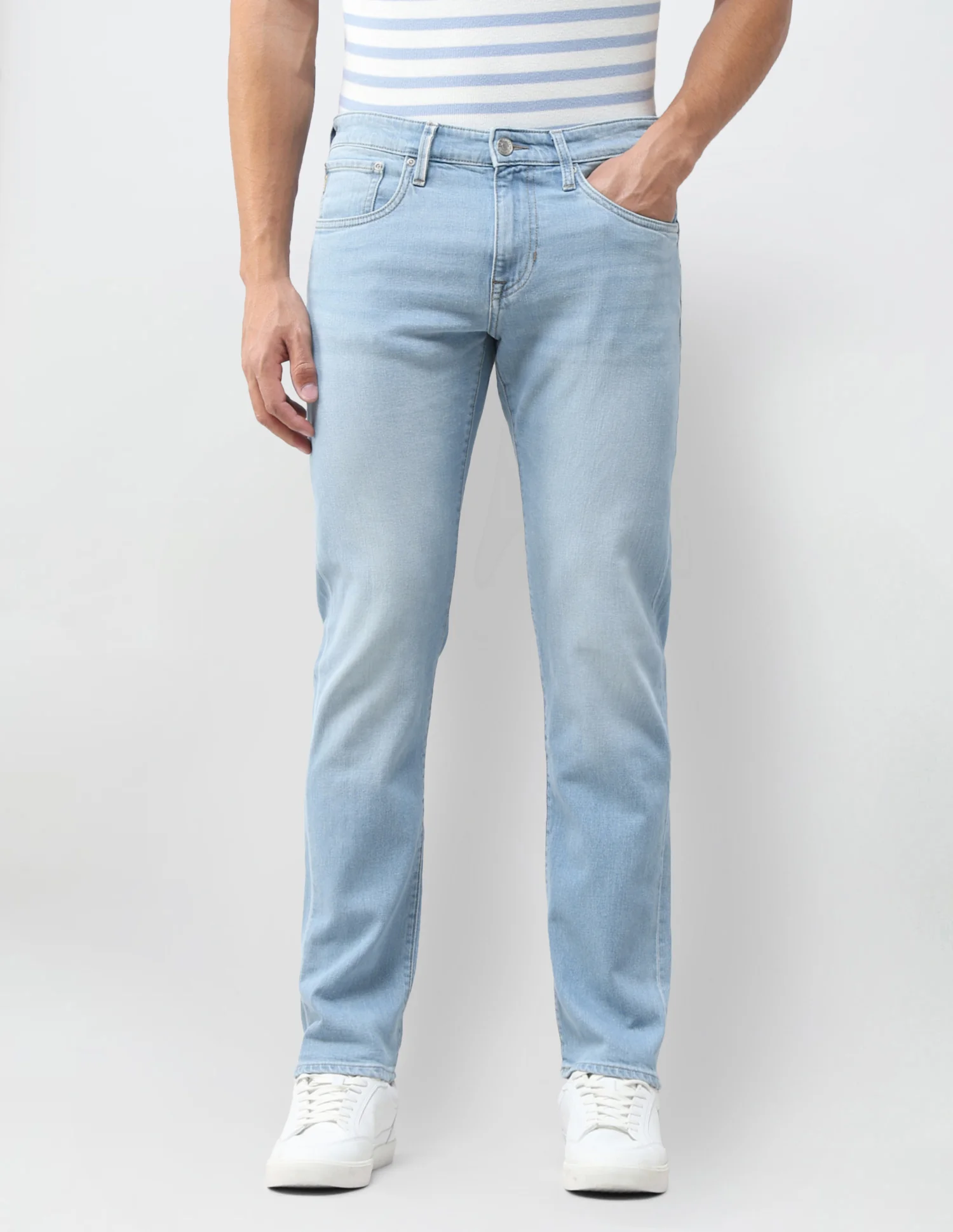 Brandon Slim Tapered Fit Blue Jeans - Image 6
