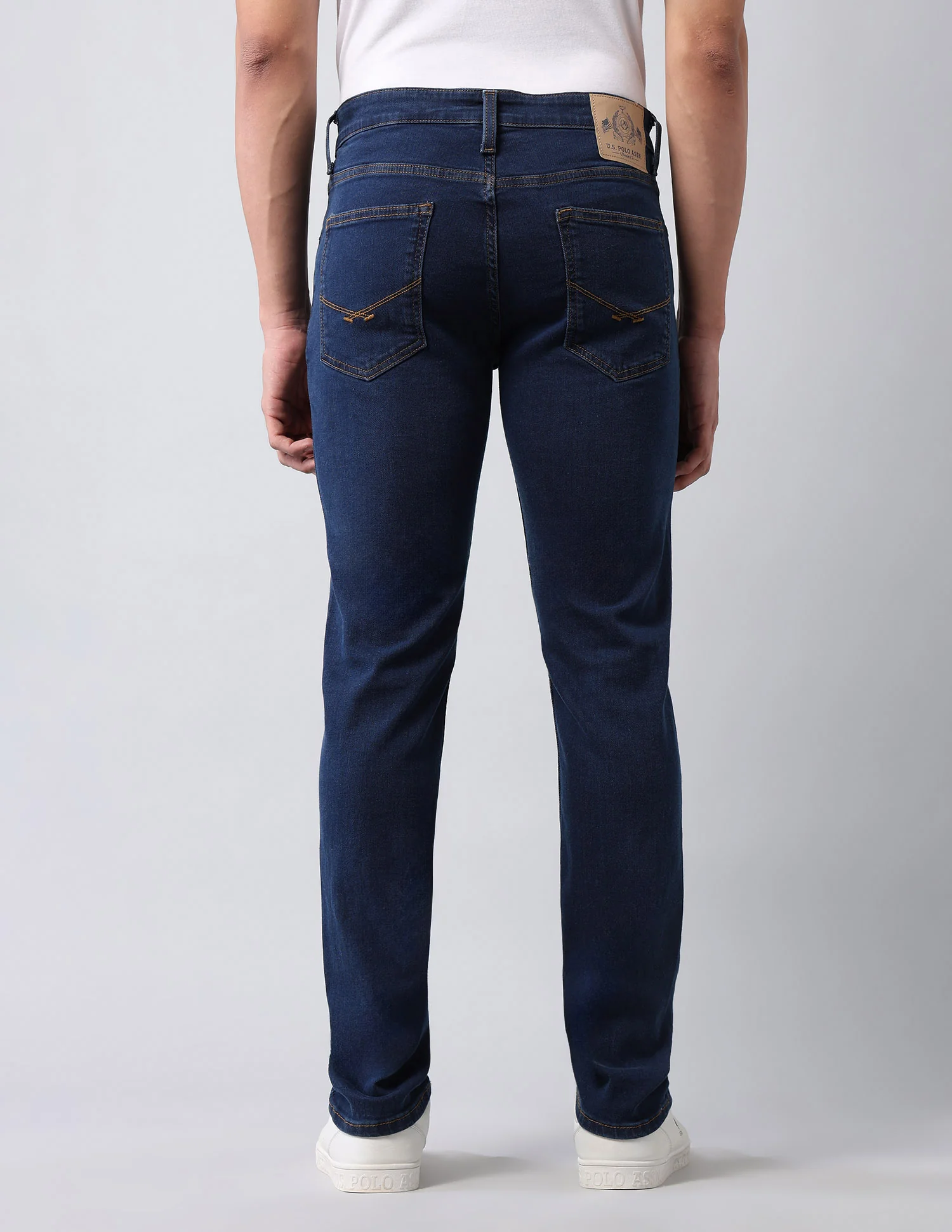 Brandon Slim Tapered Fit Blue Jeans - Image 5