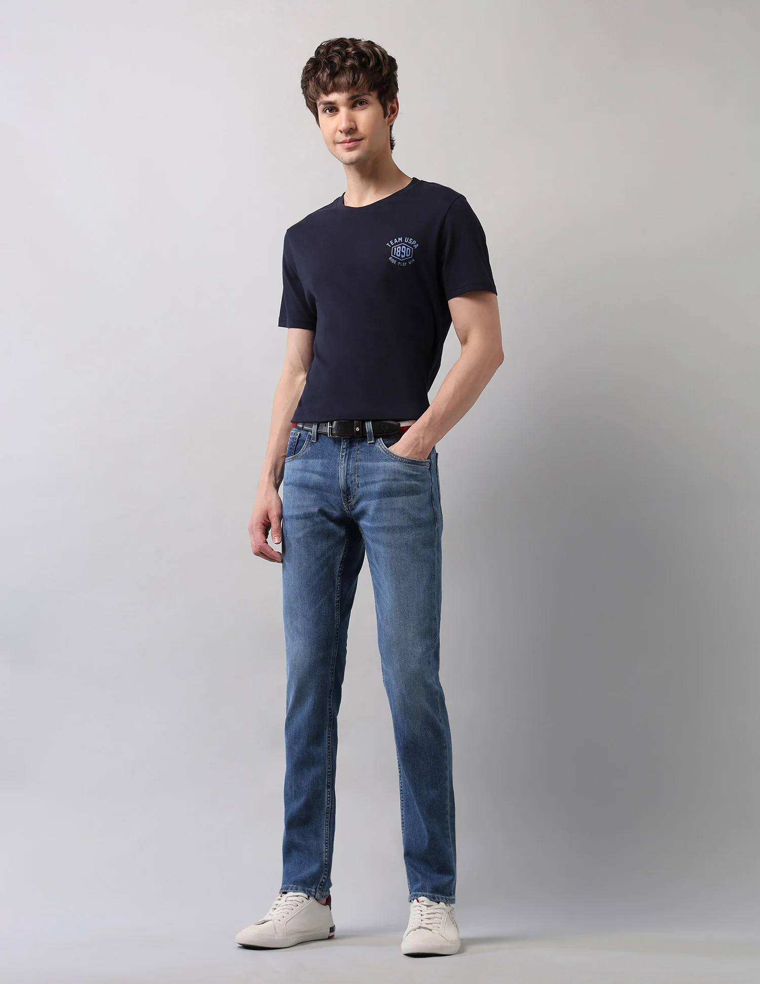 Brandon Slim Tapered Fit Blue Jeans - Image 3