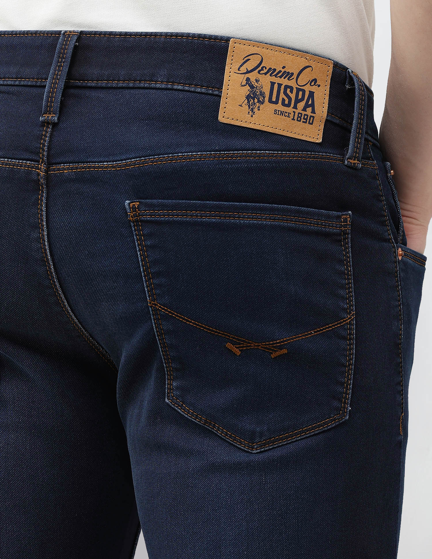 Brandon Slim Tapered Fit Blue Jeans - Image 8