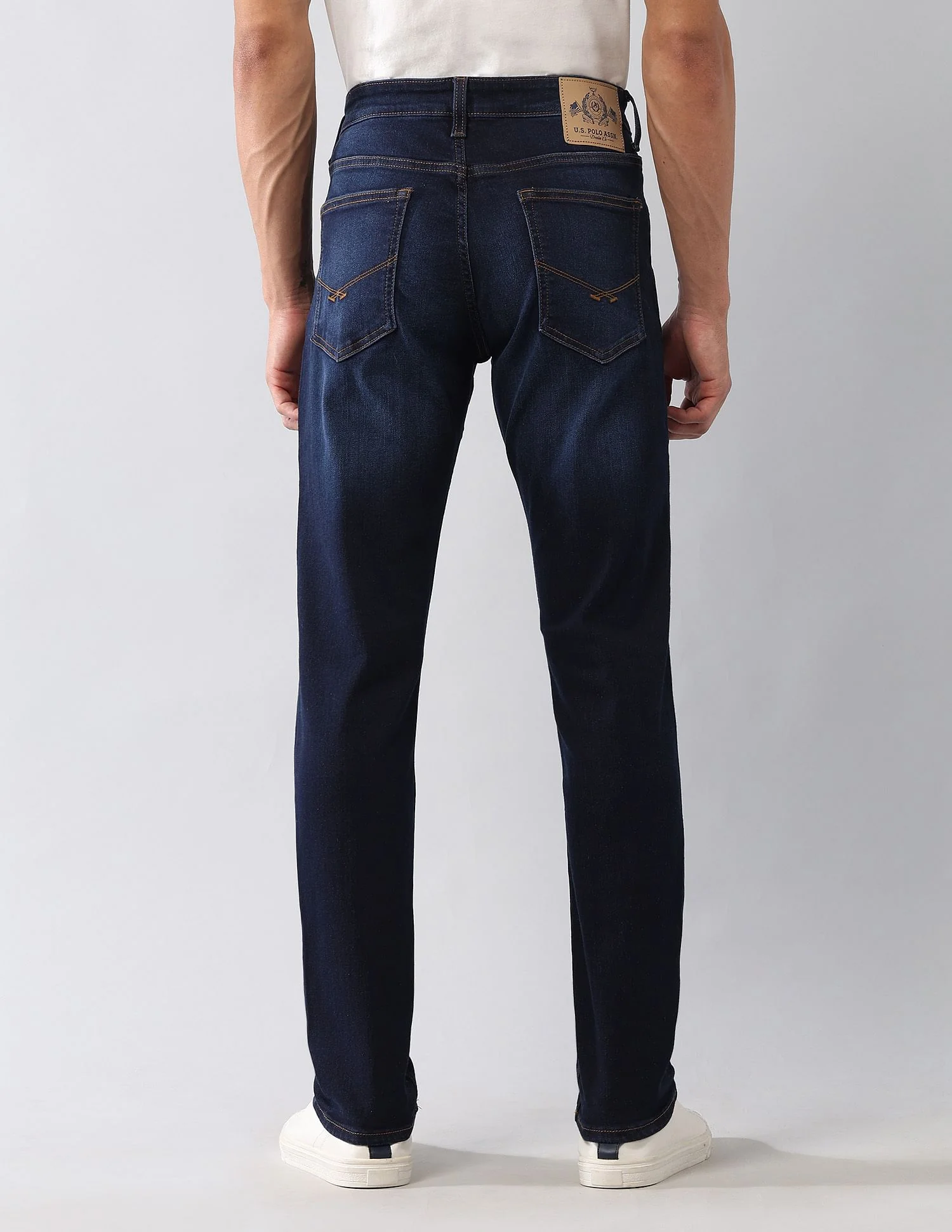 Brandon Slim Tapered Fit Blue Jeans - Image 5