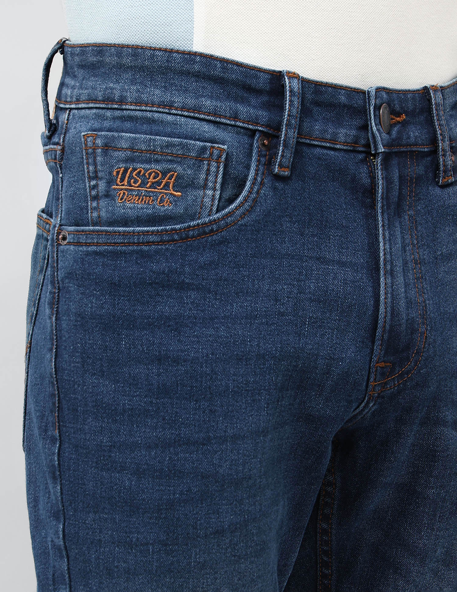 Brandon Slim Tapered Fit Blue Jeans - Image 7