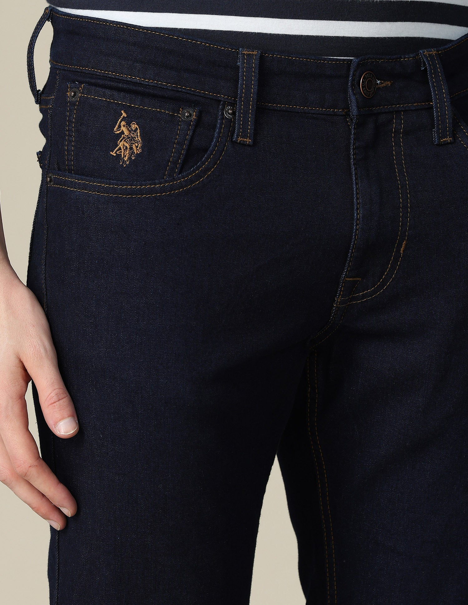 Brandon Slim Tapered Fit Blue Jeans - Image 7