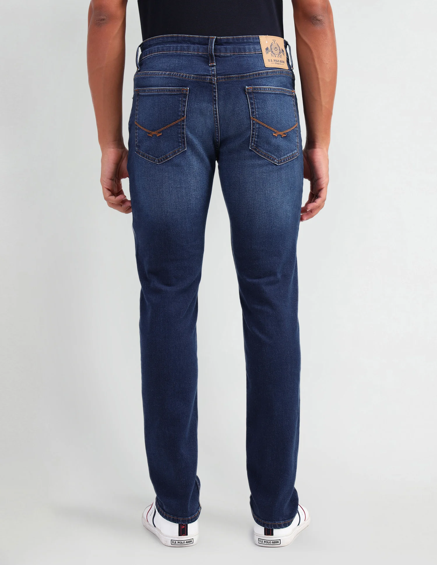 Brandon Slim Tapered Fit Blue Jeans - Image 5