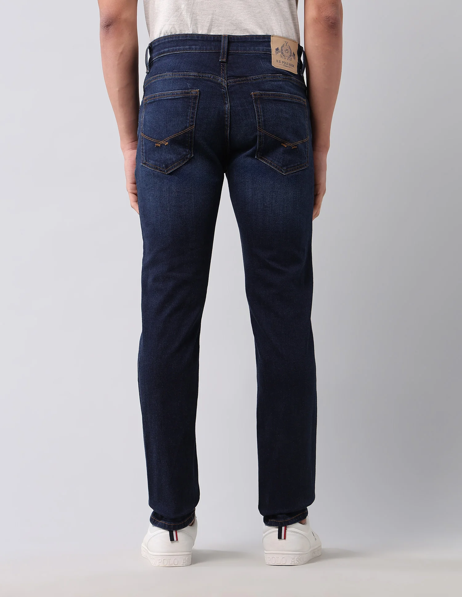 Brandon Slim Tapered Fit Blue Jeans - Image 5