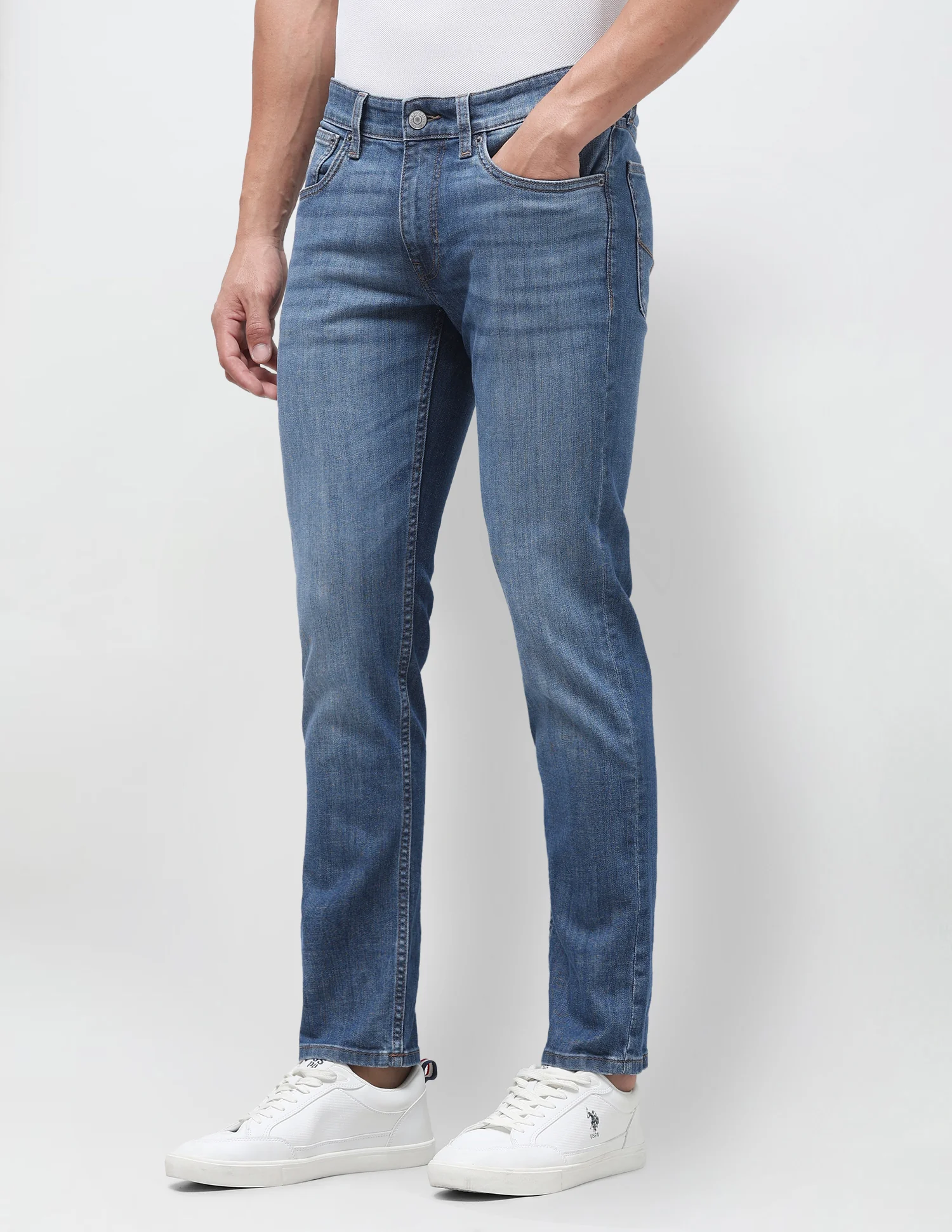 Brandon Slim Tapered Fit Blue Jeans - Image 4