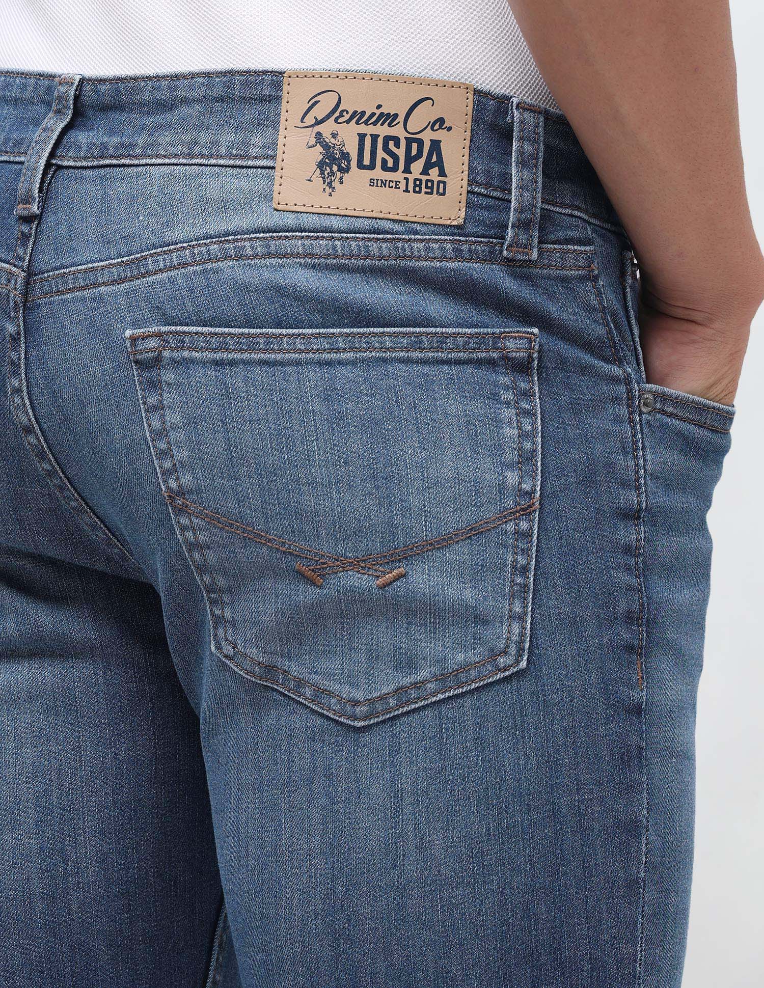Brandon Slim Tapered Fit Blue Jeans - Image 8