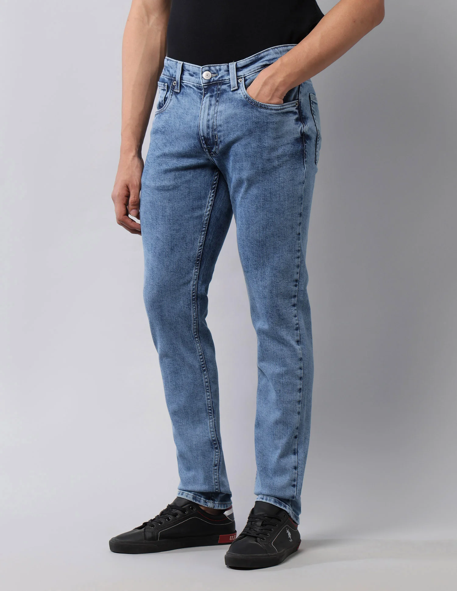 Brandon Slim Tapered Fit Blue Jeans - Image 4
