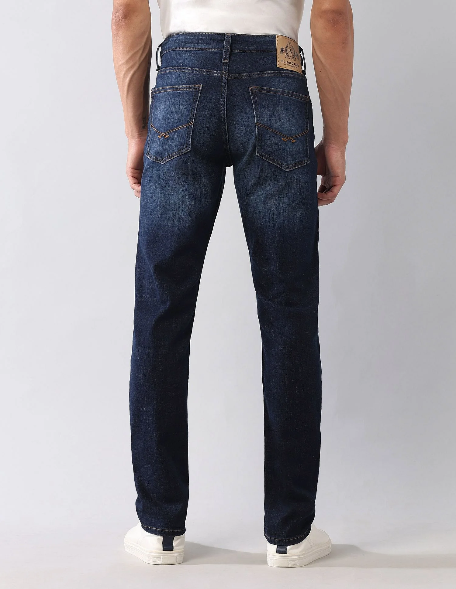 Brandon Slim Tapered Fit Blue Jeans - Image 5