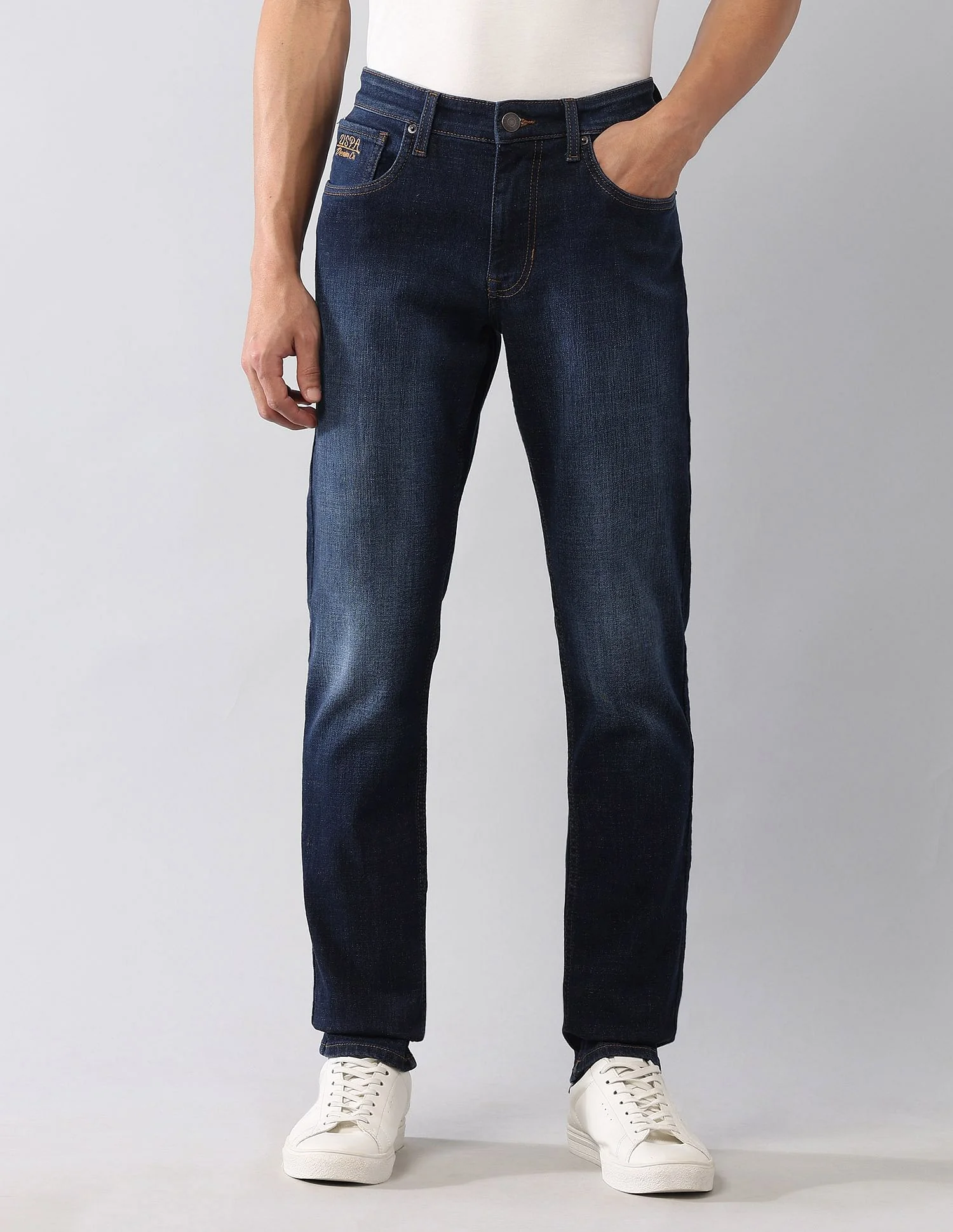 Brandon Slim Tapered Fit Blue Jeans - Image 6