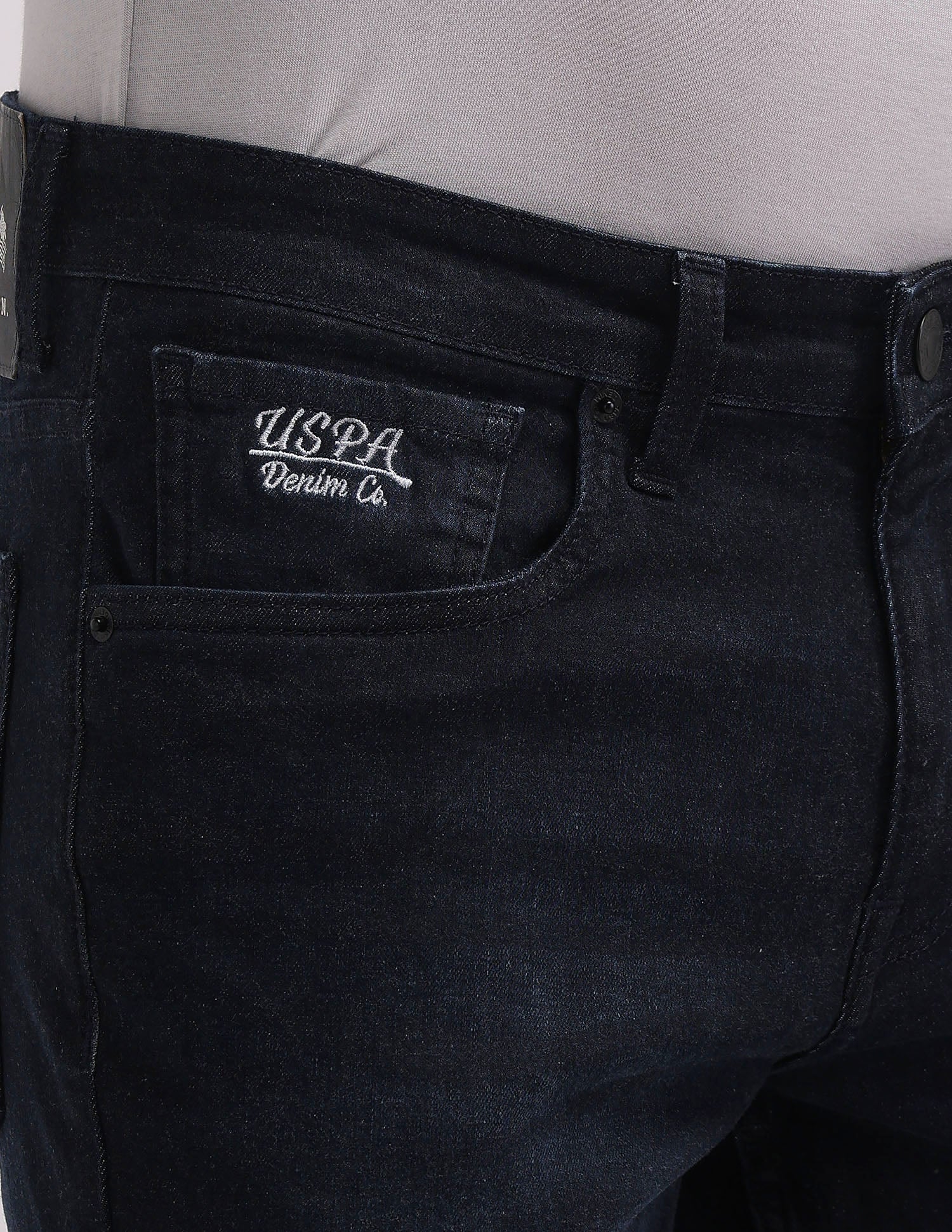 Brandon Slim Tapered Fit Blue Jeans - Image 7
