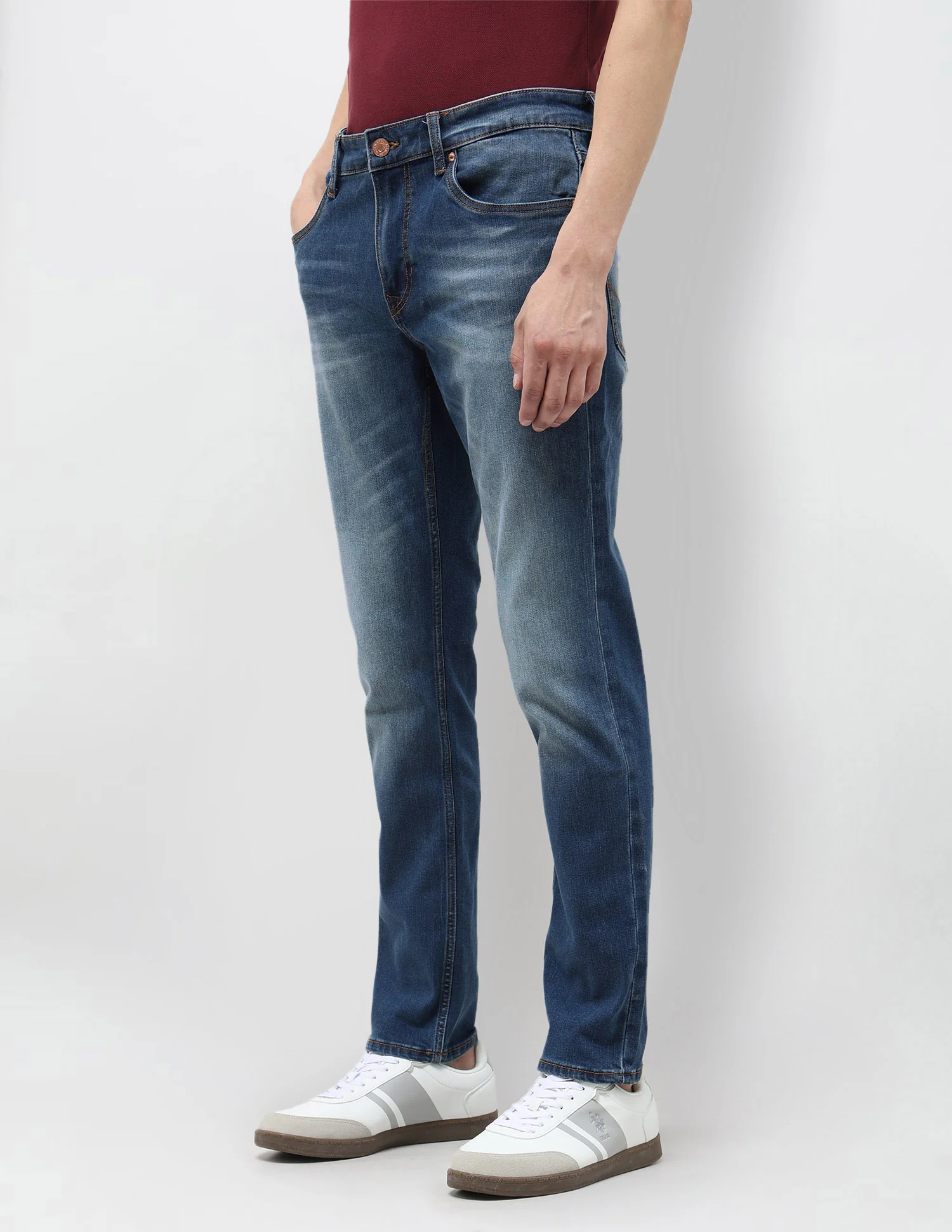 Brandon Slim Tapered Fit Blue Jeans - Image 4