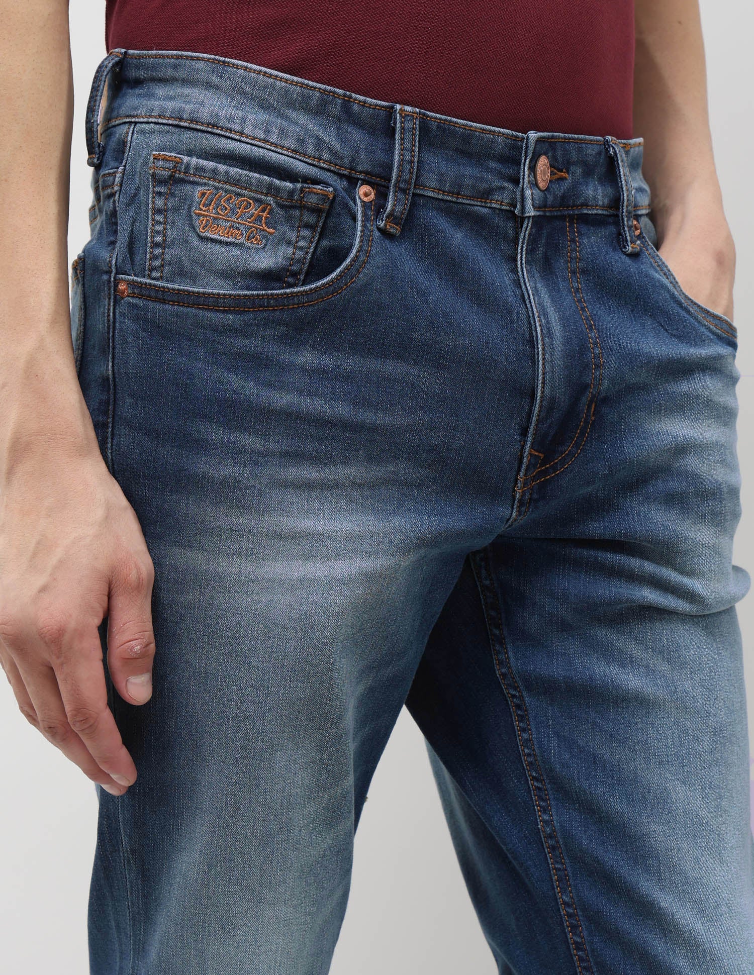 Brandon Slim Tapered Fit Blue Jeans - Image 7