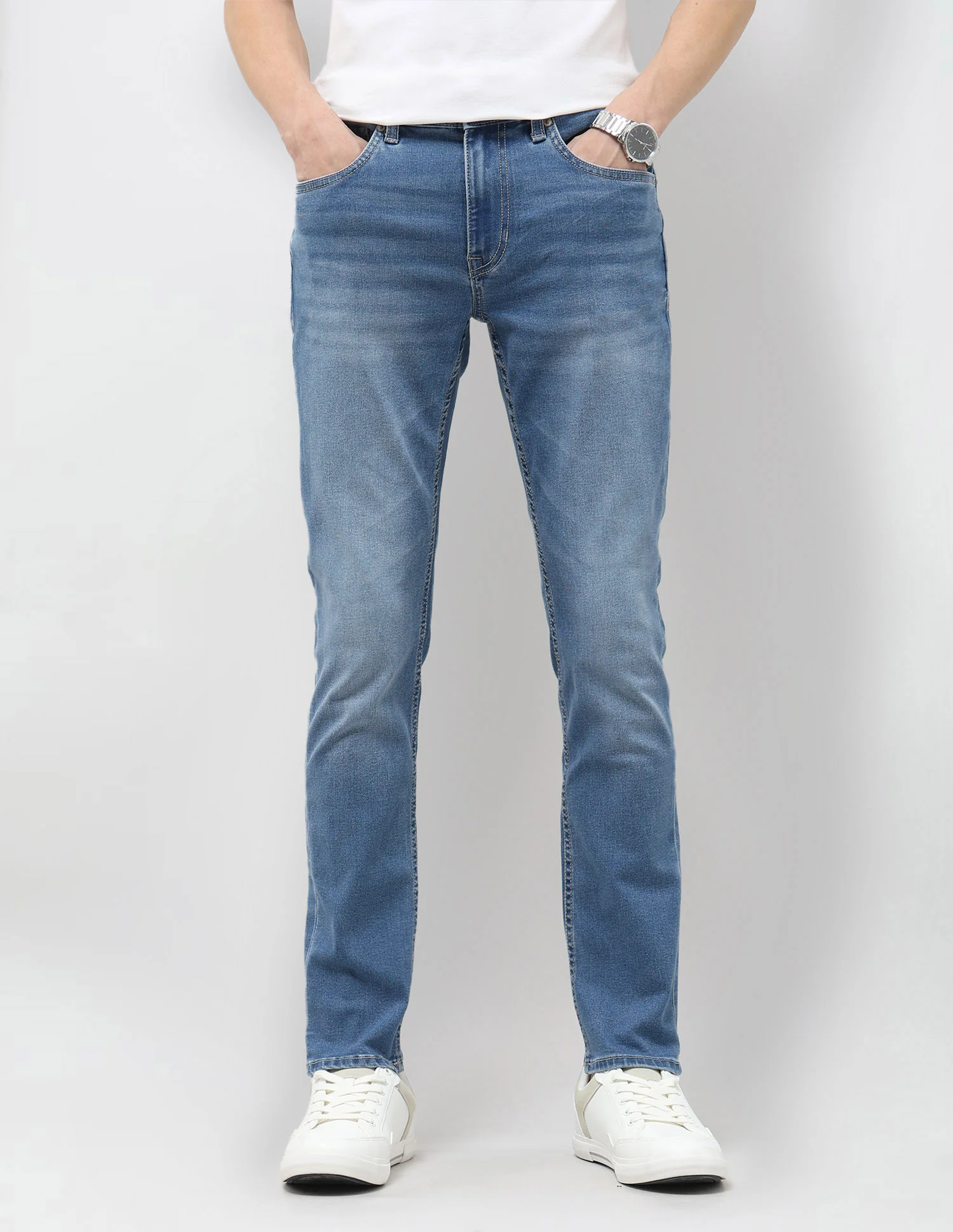 Brandon Slim Tapered Fit Blue Jeans