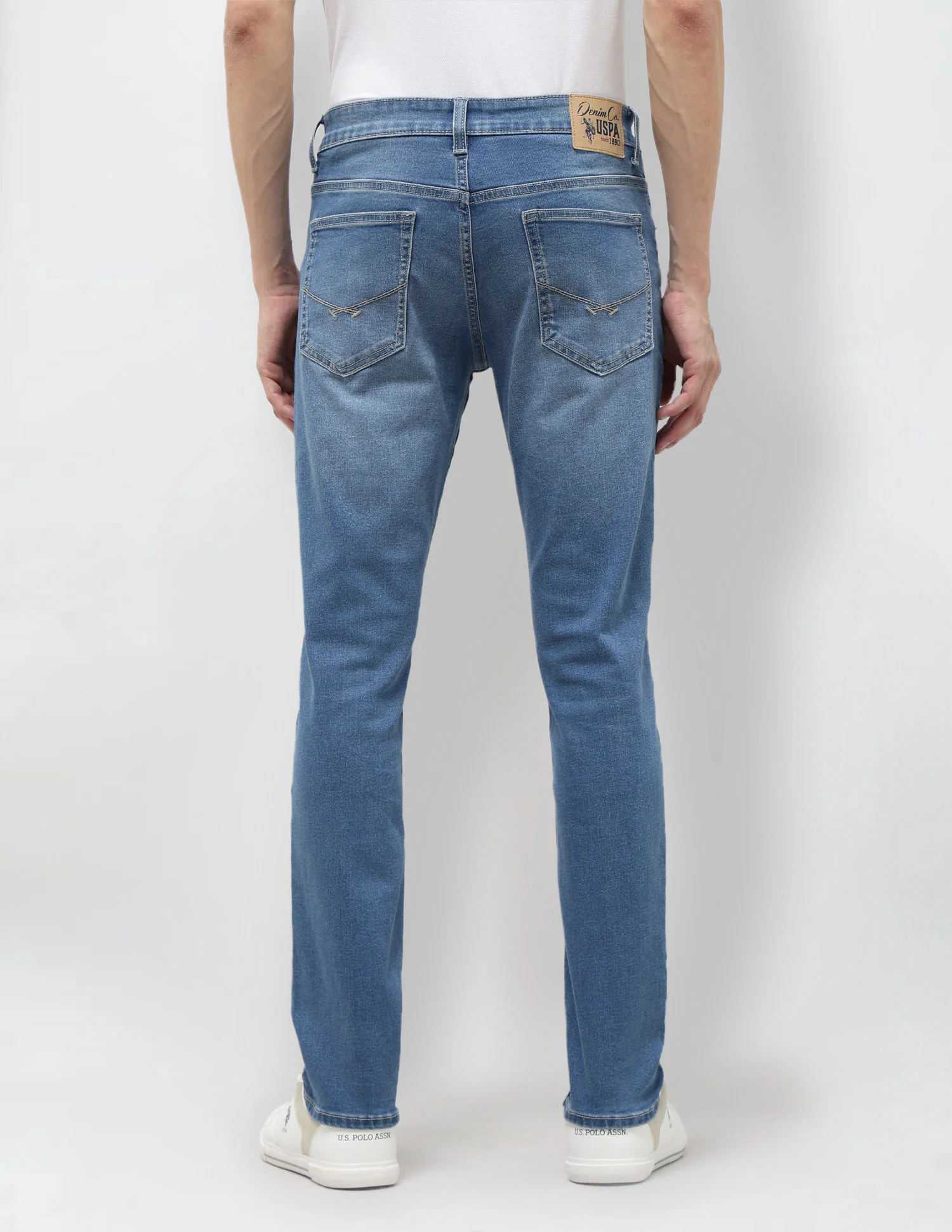 Brandon Slim Tapered Fit Blue Jeans - Image 5