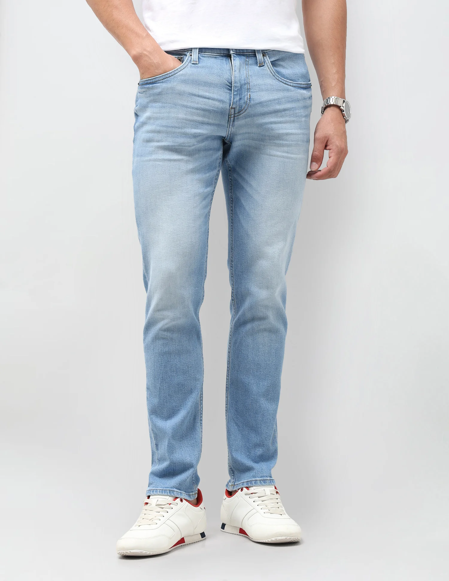 Brandon Slim Tapered Fit Blue Jeans