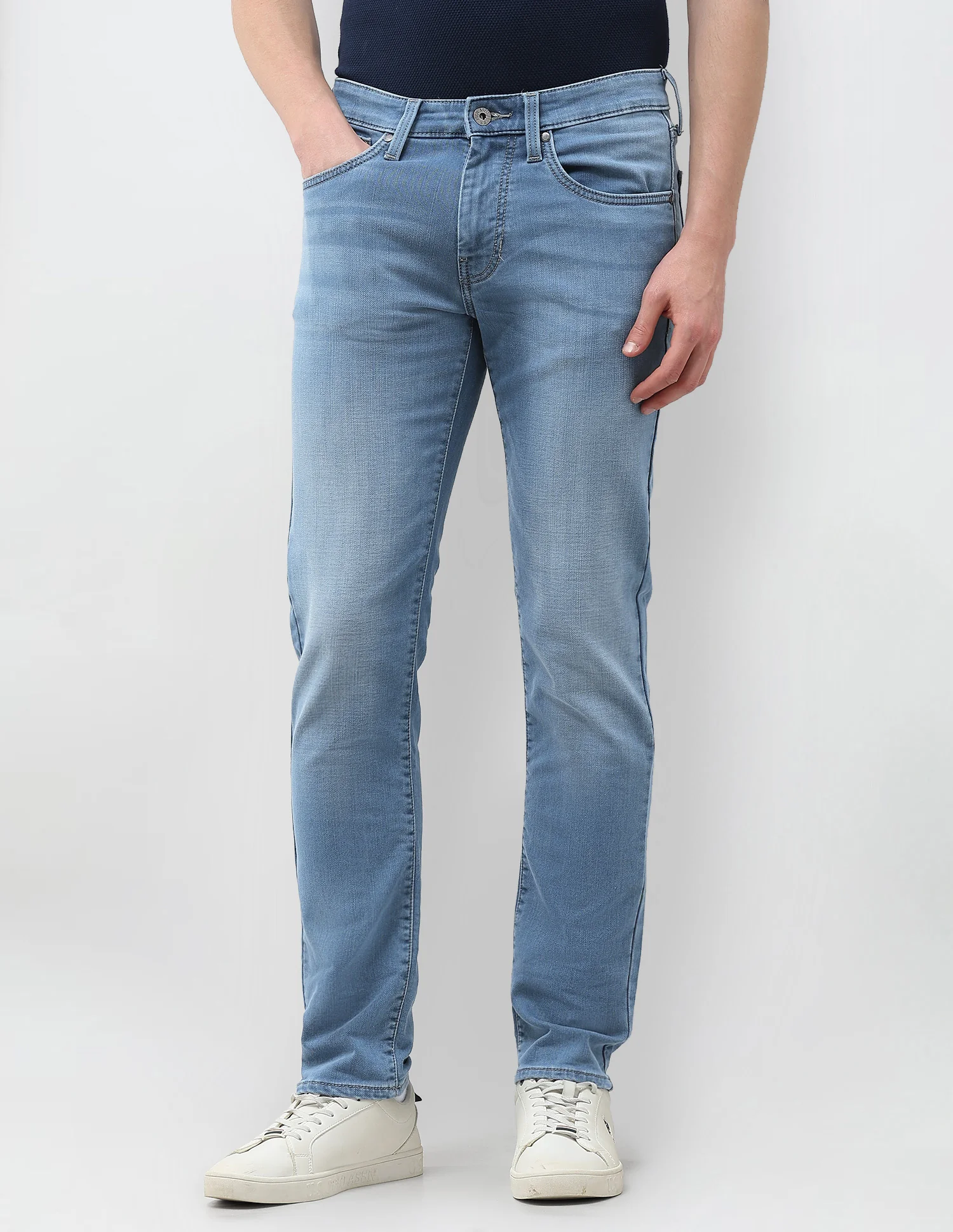 Brandon Slim Tapered Fit Blue Jeans - Image 6