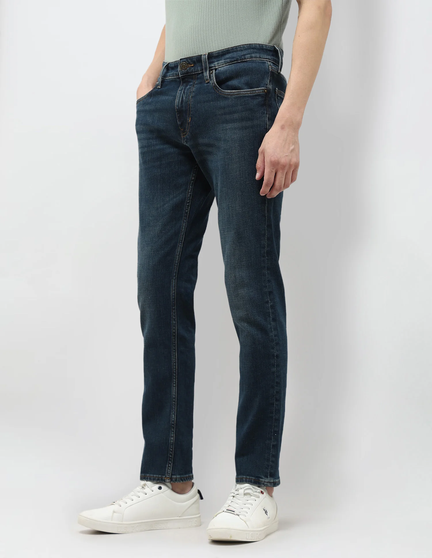 Brandon Slim Tapered Fit Blue Jeans - Image 4