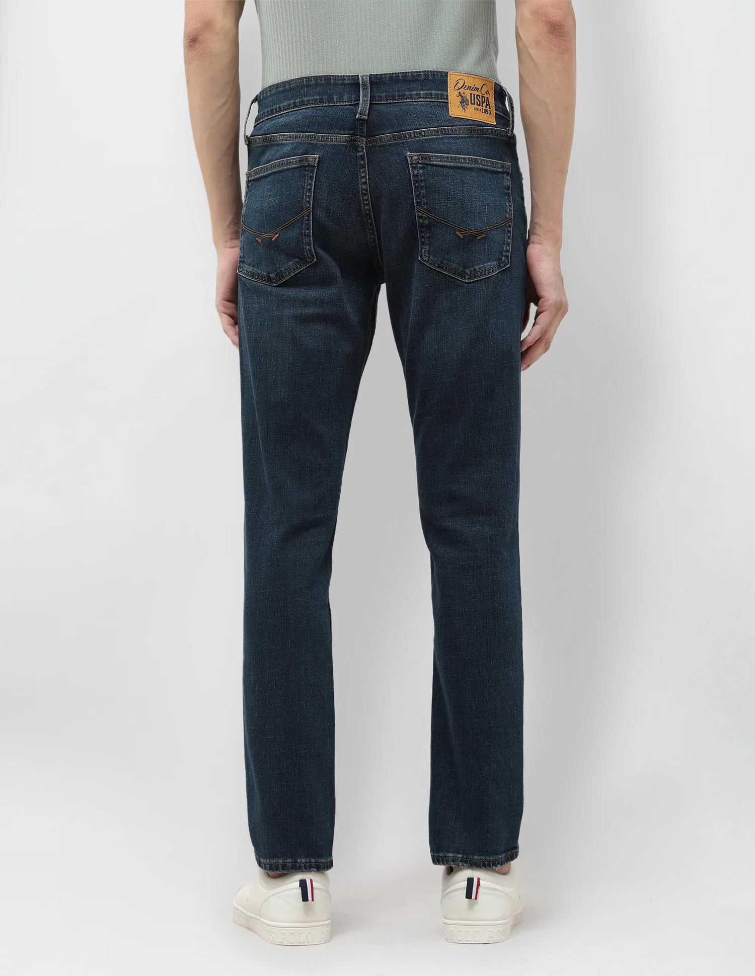 Brandon Slim Tapered Fit Blue Jeans - Image 5