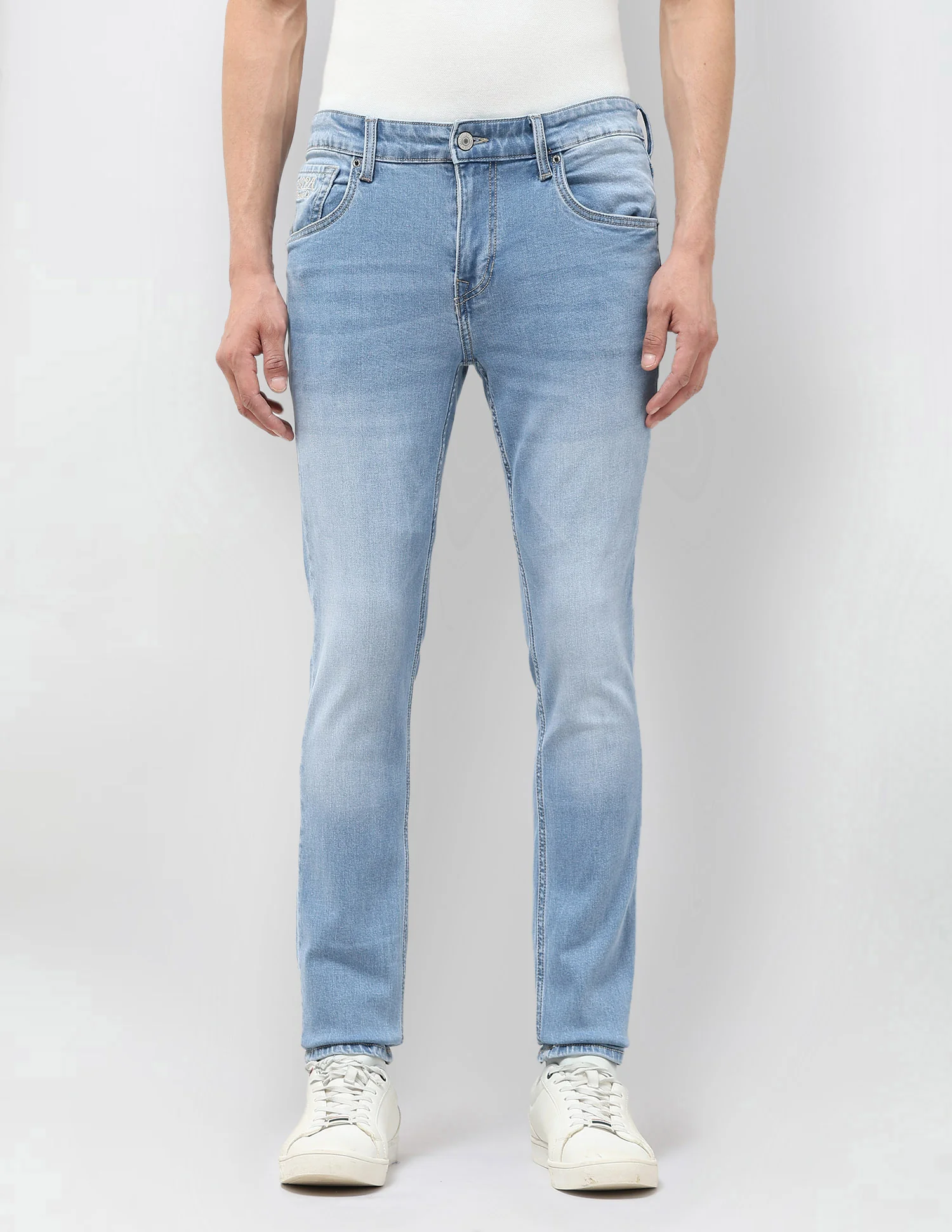Brandon Slim Tapered Fit Blue Jeans - Image 6