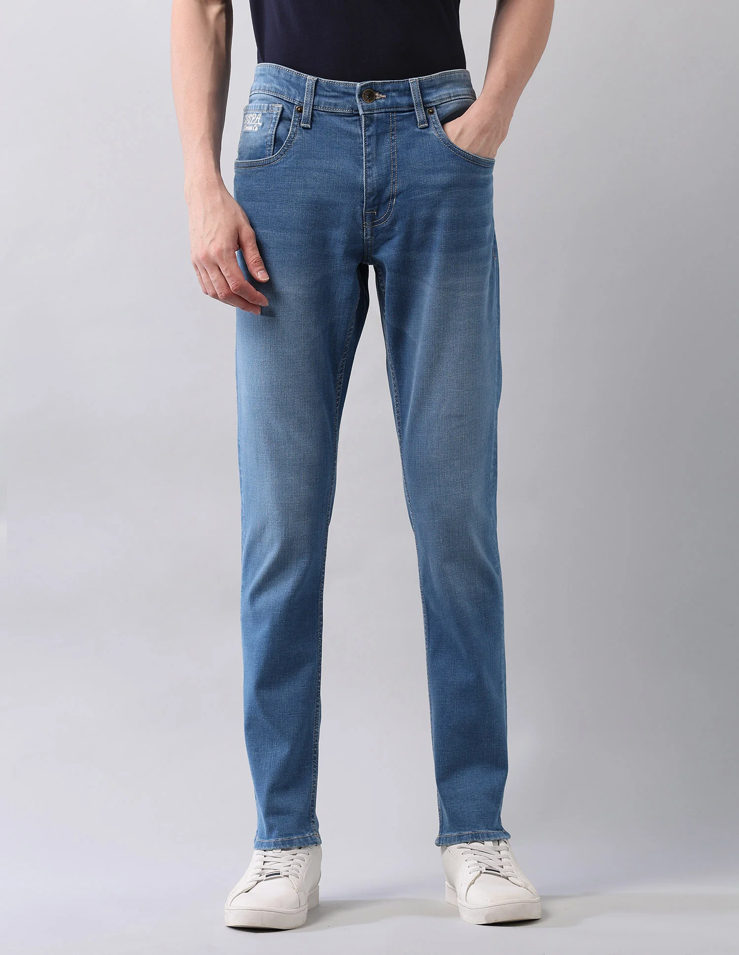 Brandon Slim Tapered Fit Blue Jeans - Image 6