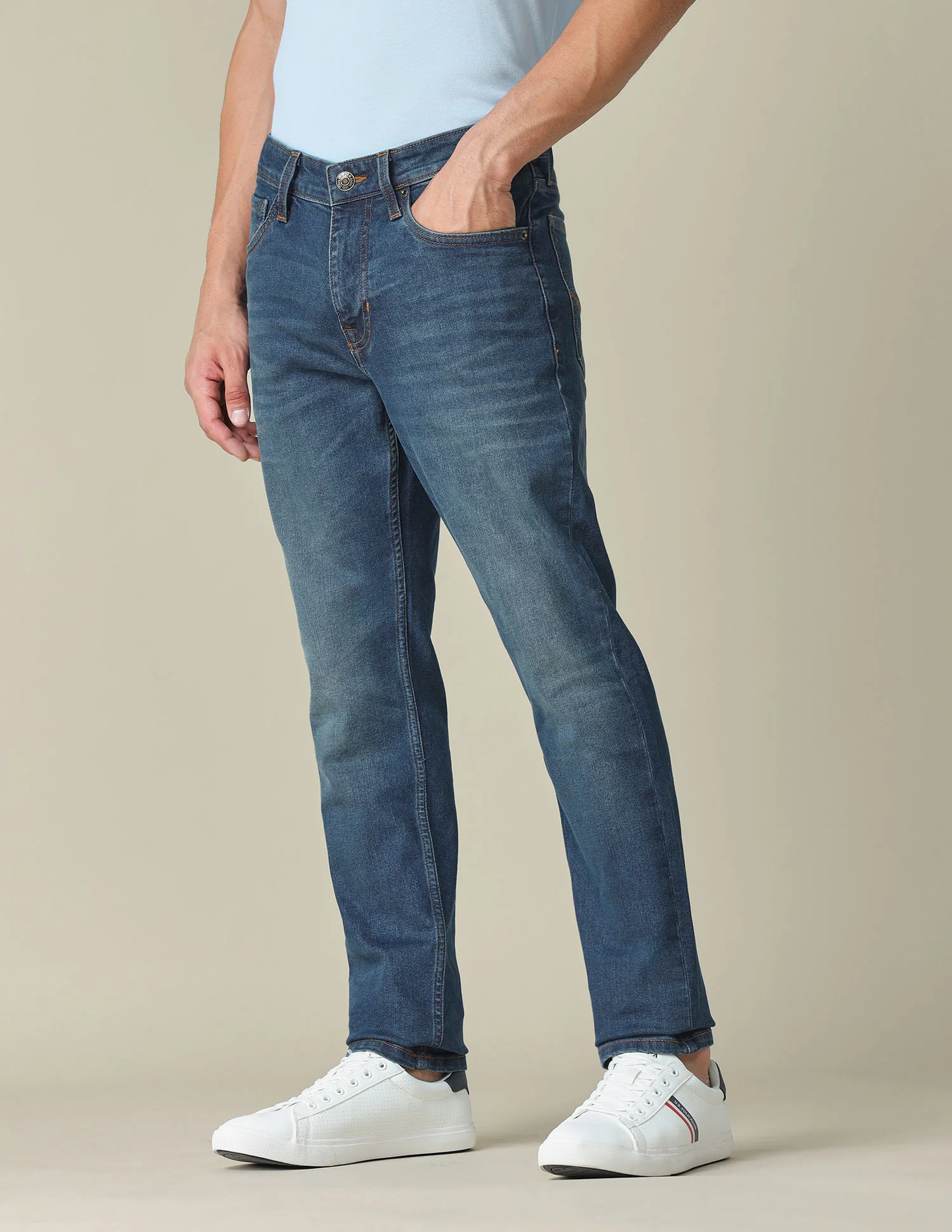 Brandon Slim Tapered Fit Blue Jeans - Image 4