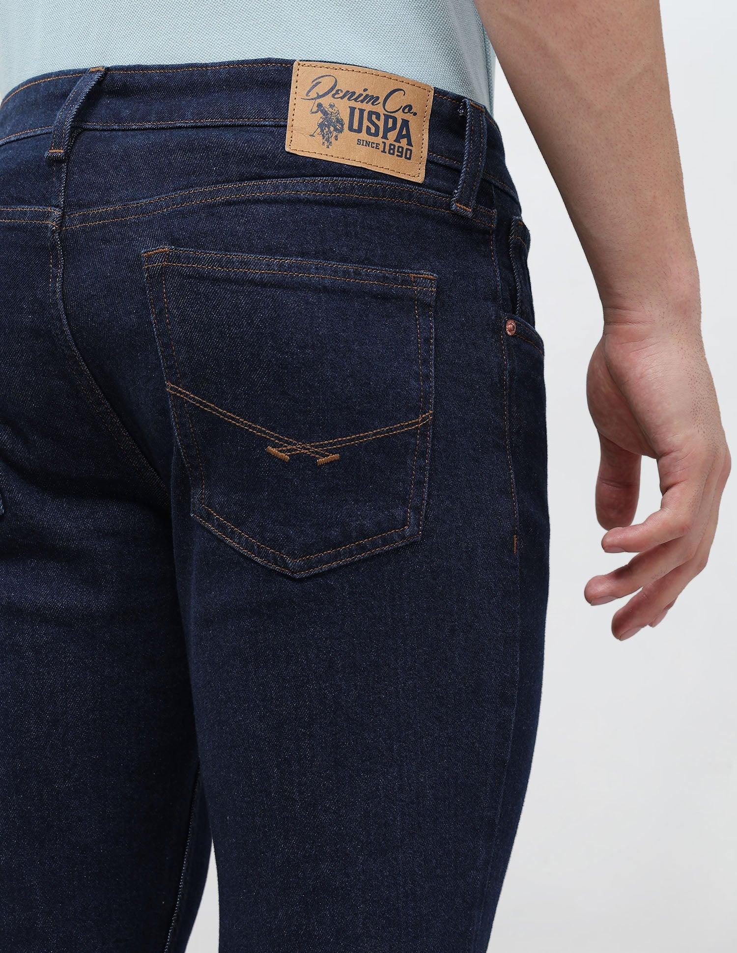 Brandon Slim Tapered Fit Blue Jeans - Image 8