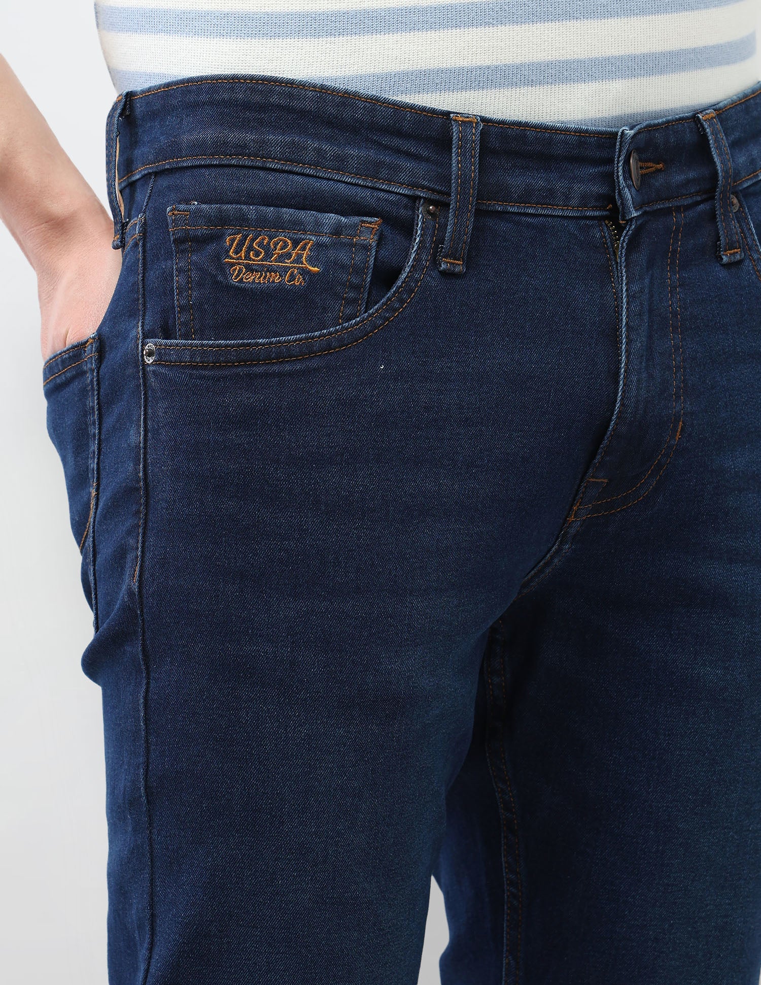 Brandon Slim Tapered Fit Blue Jeans - Image 7