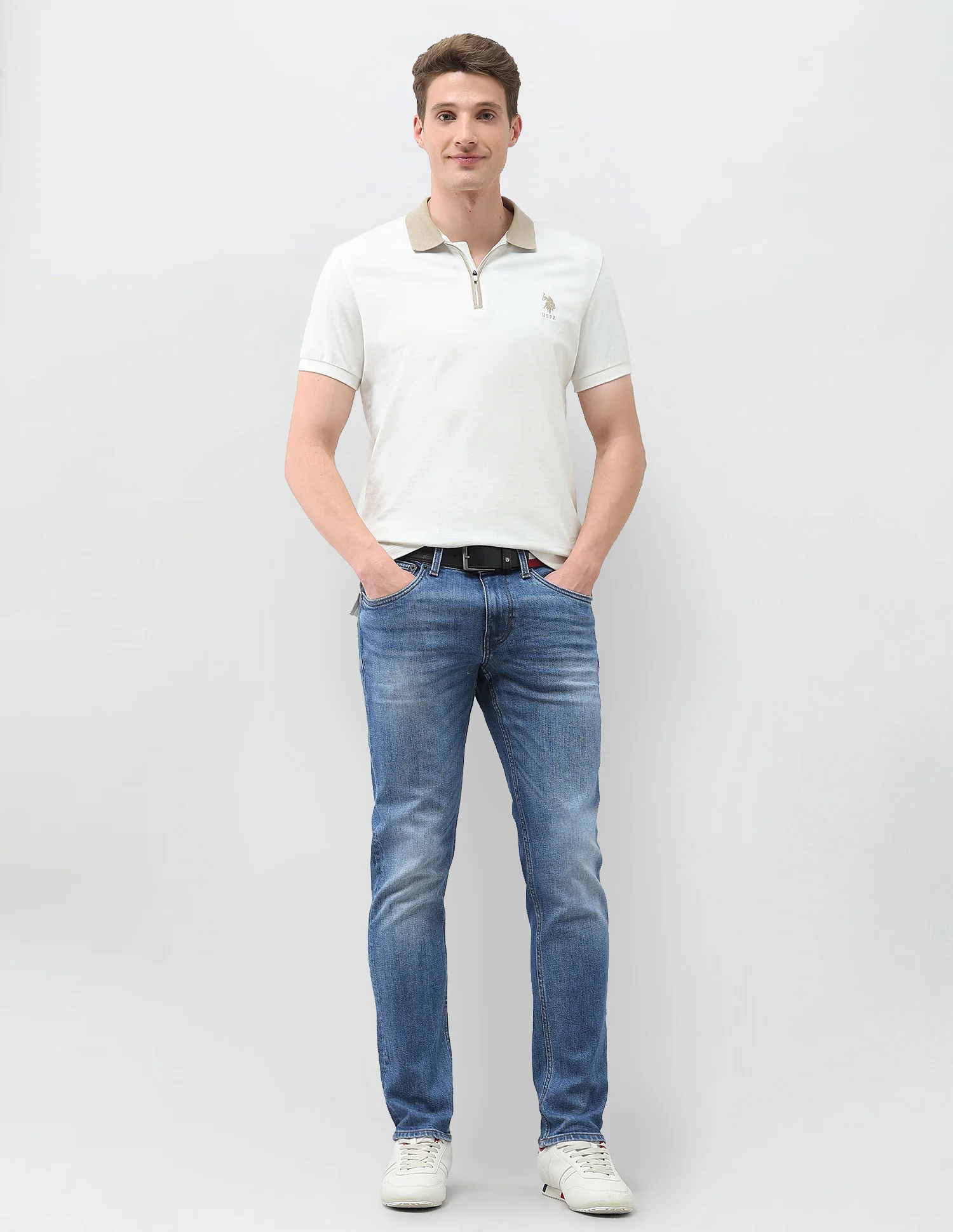 Brandon Slim Tapered Fit Blue Jeans - Image 3
