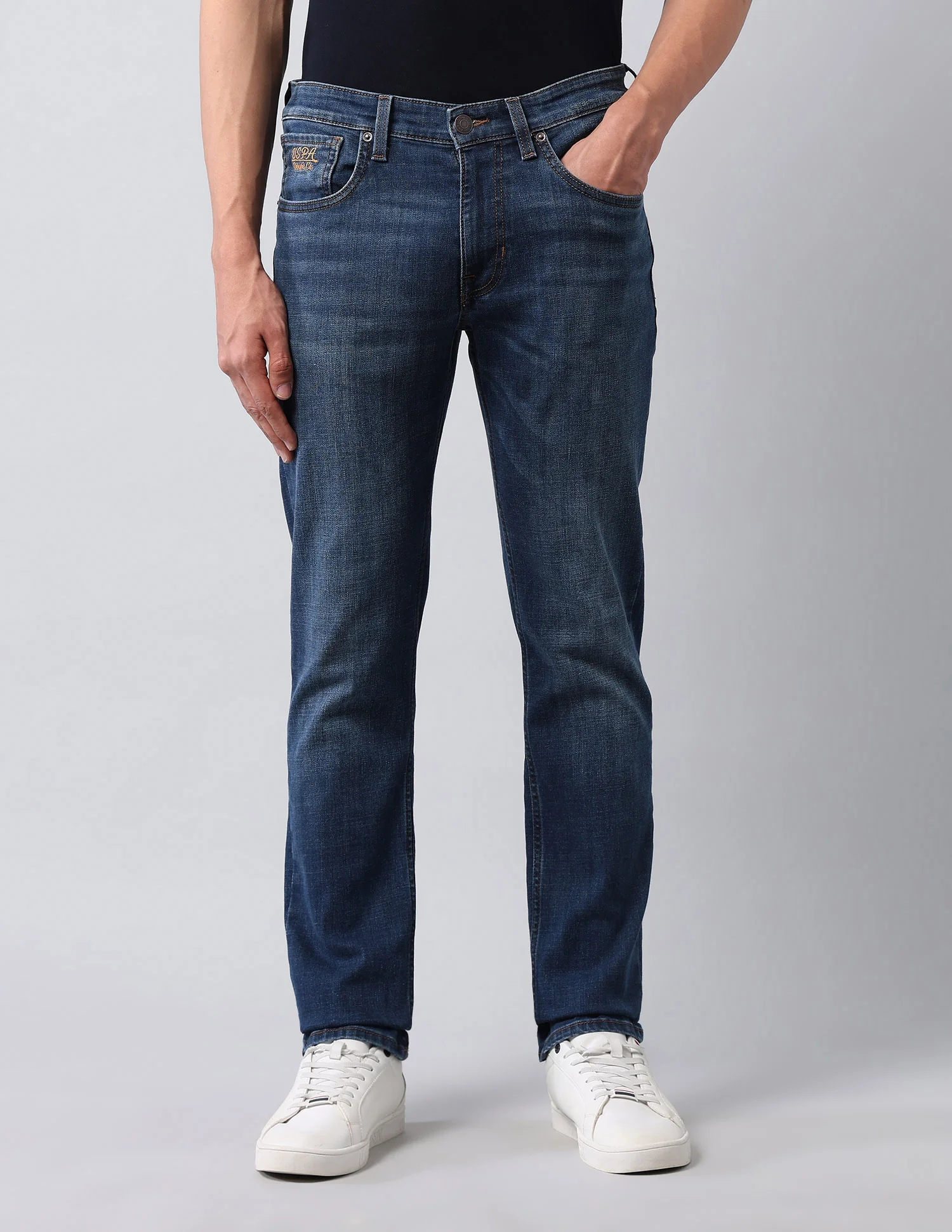 Brandon Slim Tapered Fit Blue Jeans - Image 6