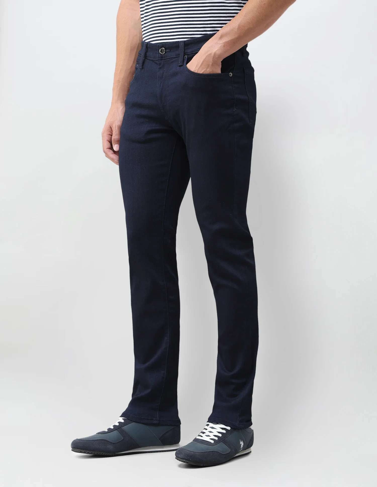 Brandon Slim Tapered Fit Blue Jeans - Image 4