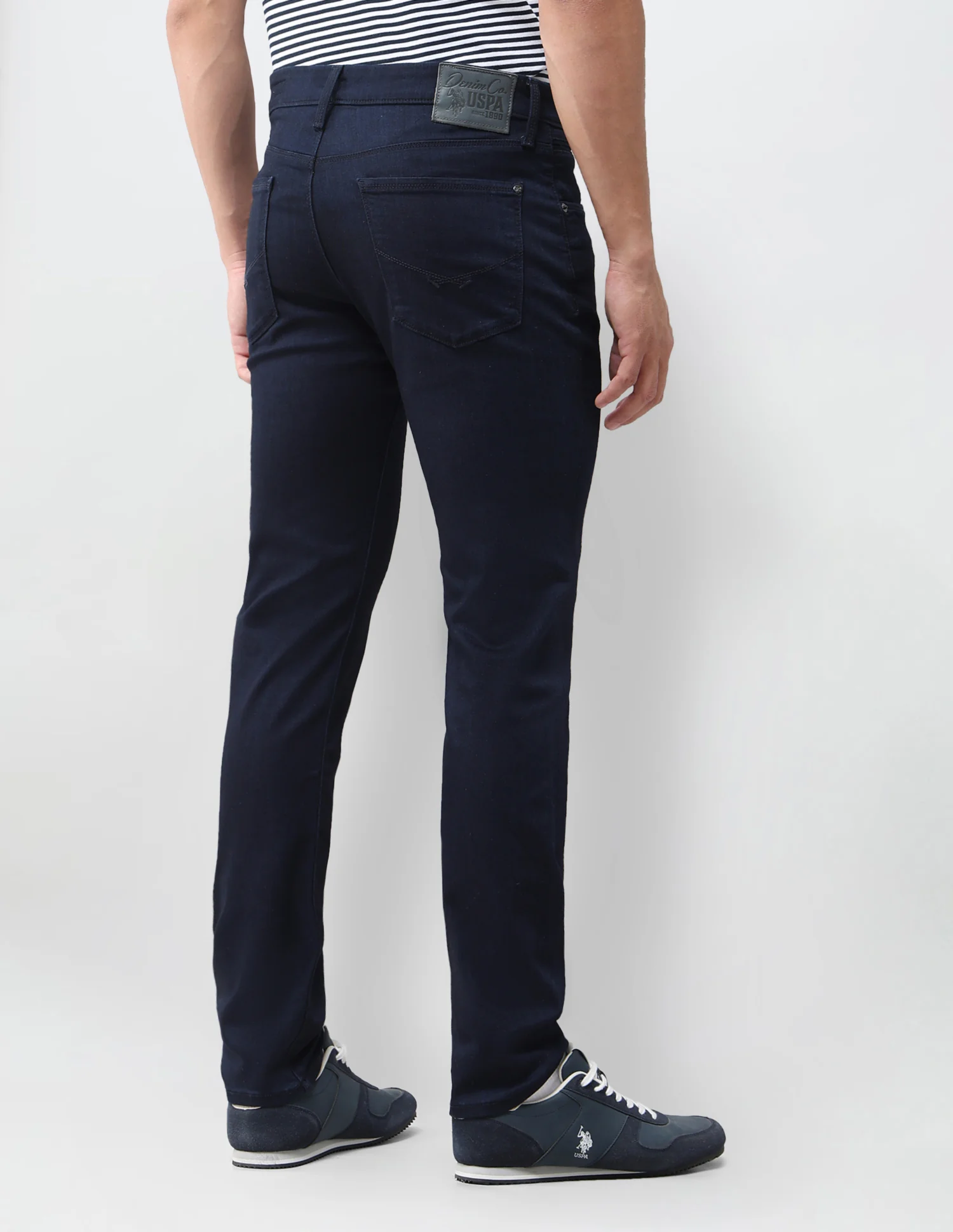 Brandon Slim Tapered Fit Blue Jeans - Image 5