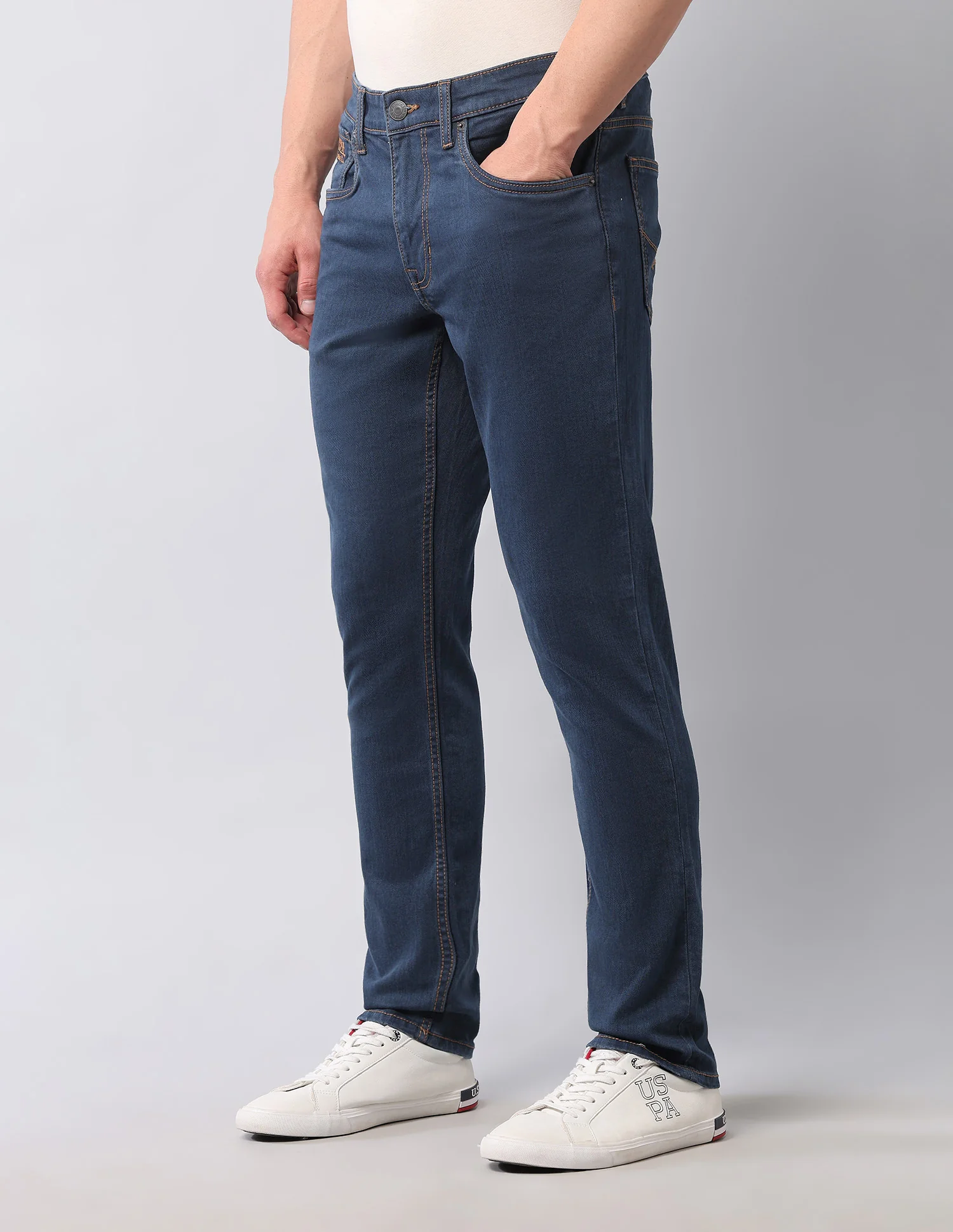 Brandon Slim Tapered Fit Blue Jeans - Image 4