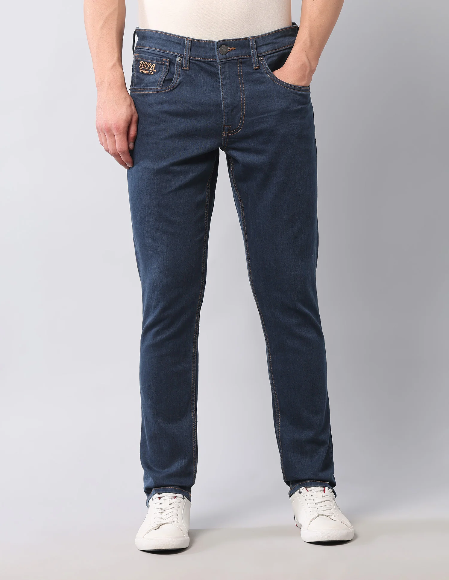 Brandon Slim Tapered Fit Blue Jeans - Image 6