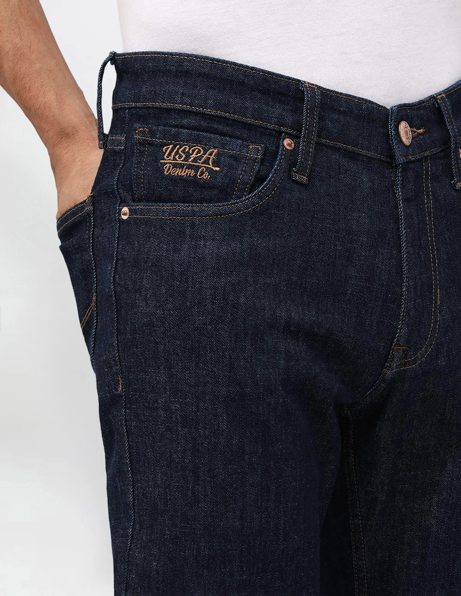 Brandon Slim Tapered Fit Blue Jeans - Image 7