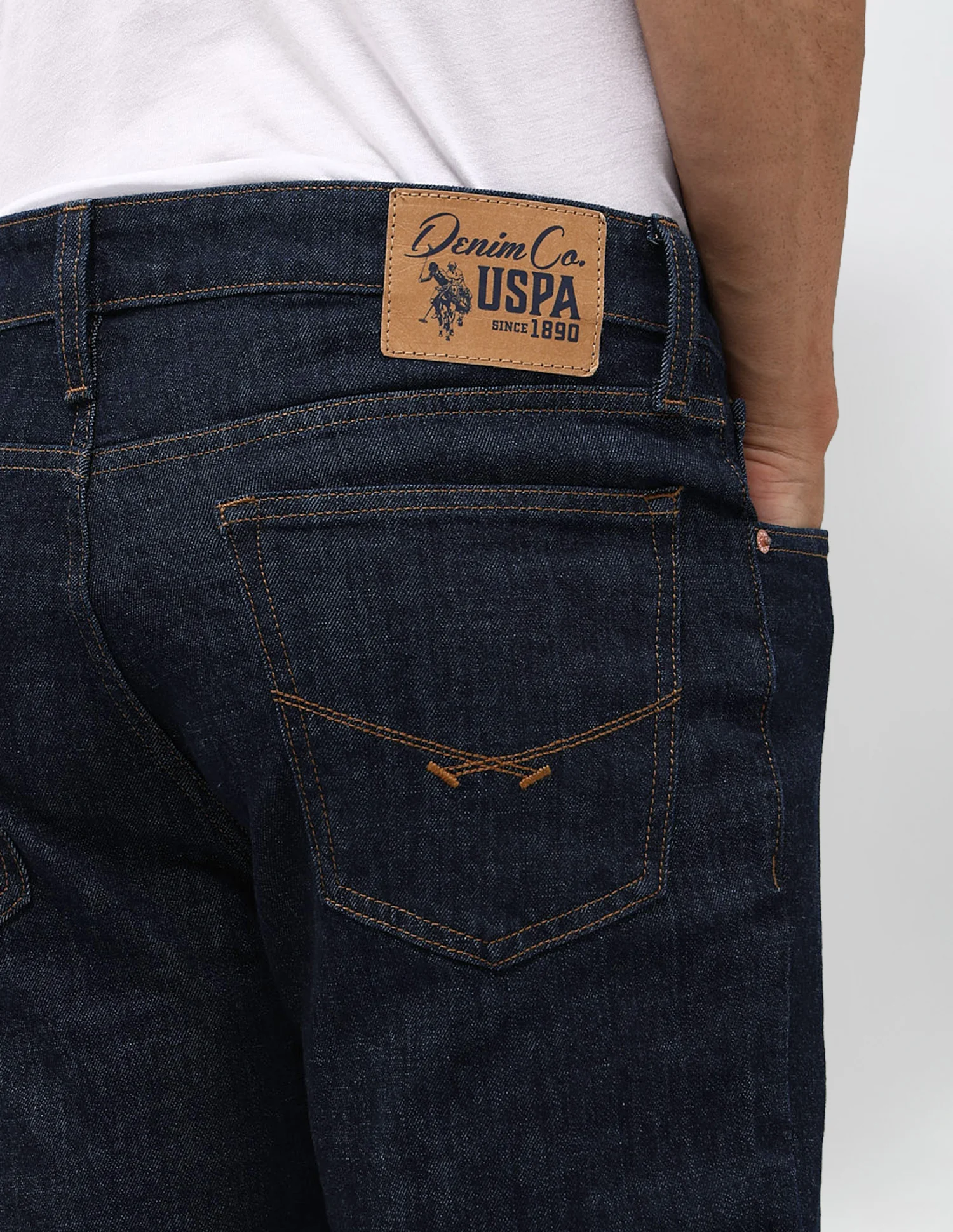 Brandon Slim Tapered Fit Blue Jeans - Image 8