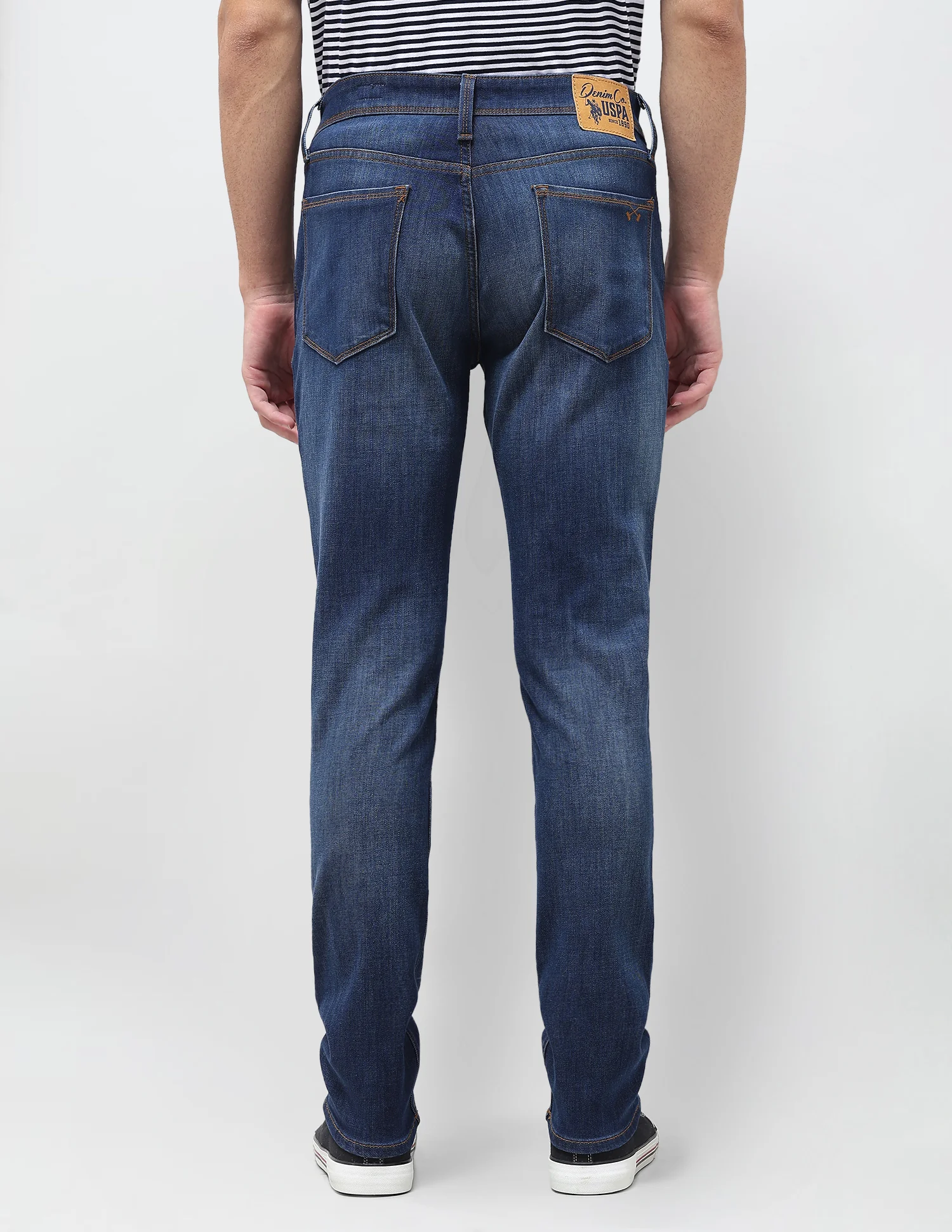 Brandon Slim Tapered Fit Blue Jeans - Image 5