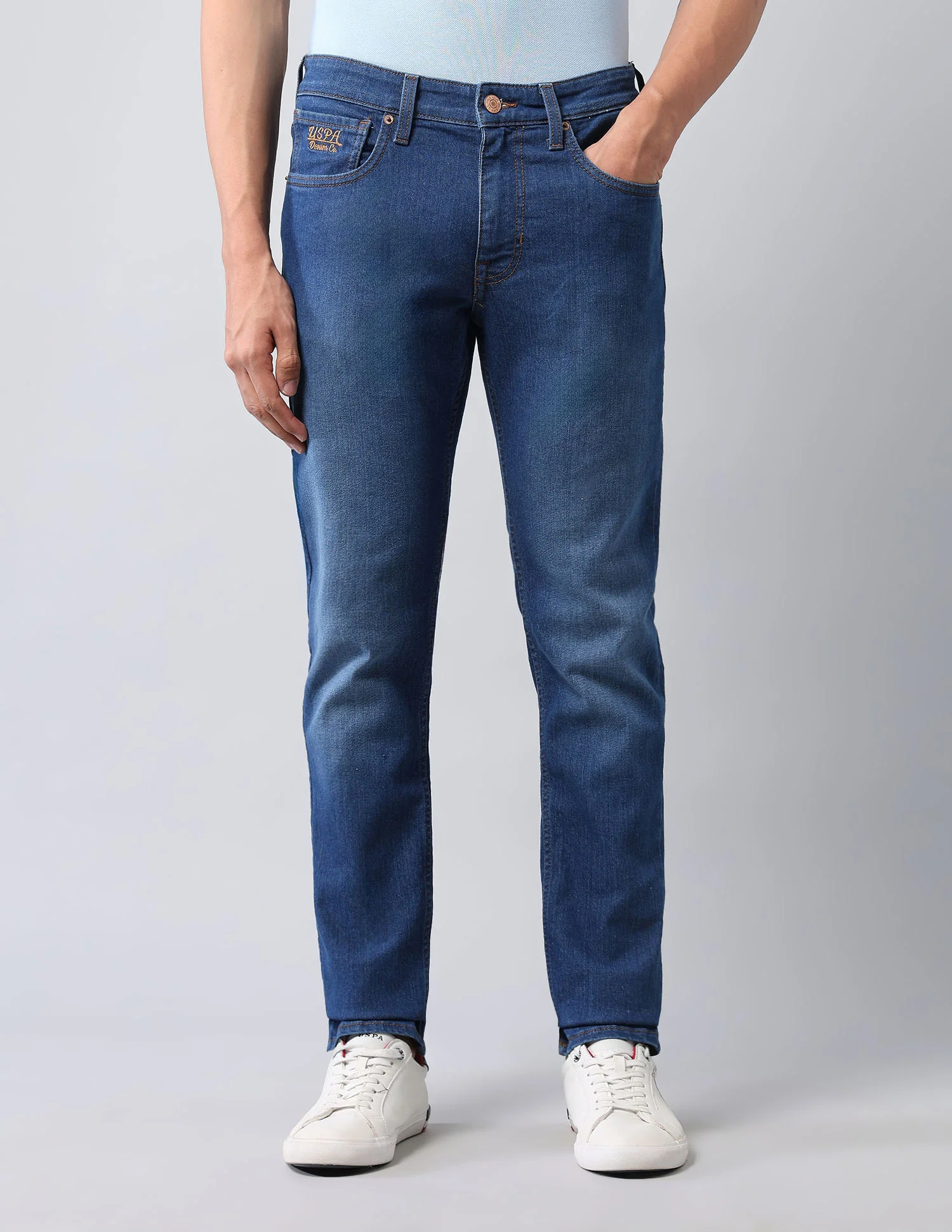 Brandon Slim Tapered Fit Blue Jeans - Image 6