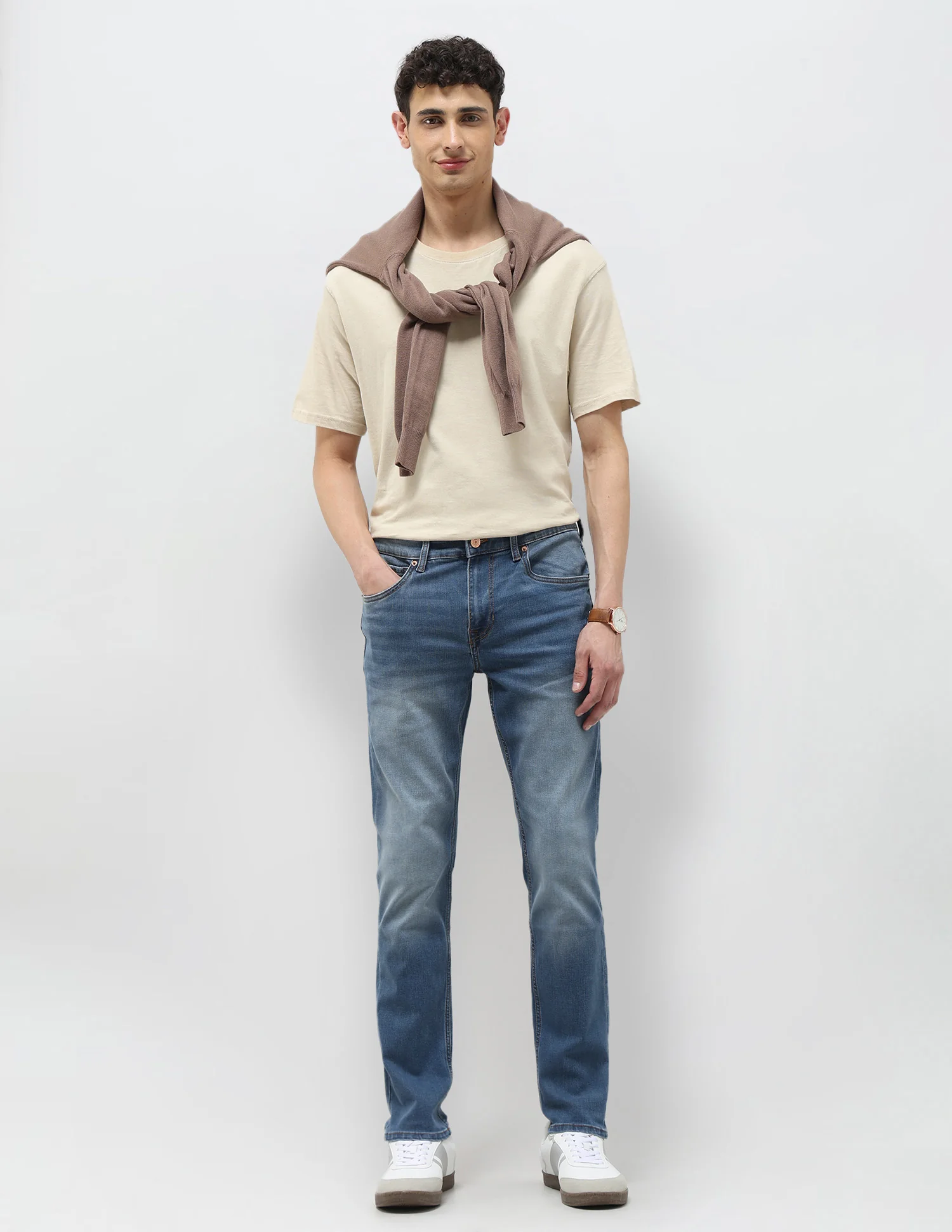 Brandon Slim Tapered Fit Blue Jeans - Image 3