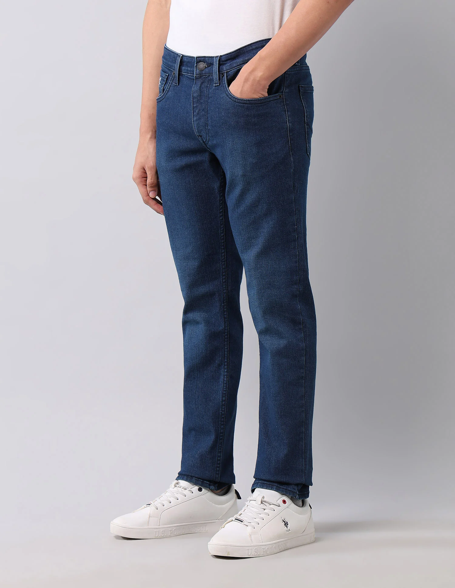 Brandon Slim Tapered Fit Blue Jeans - Image 4