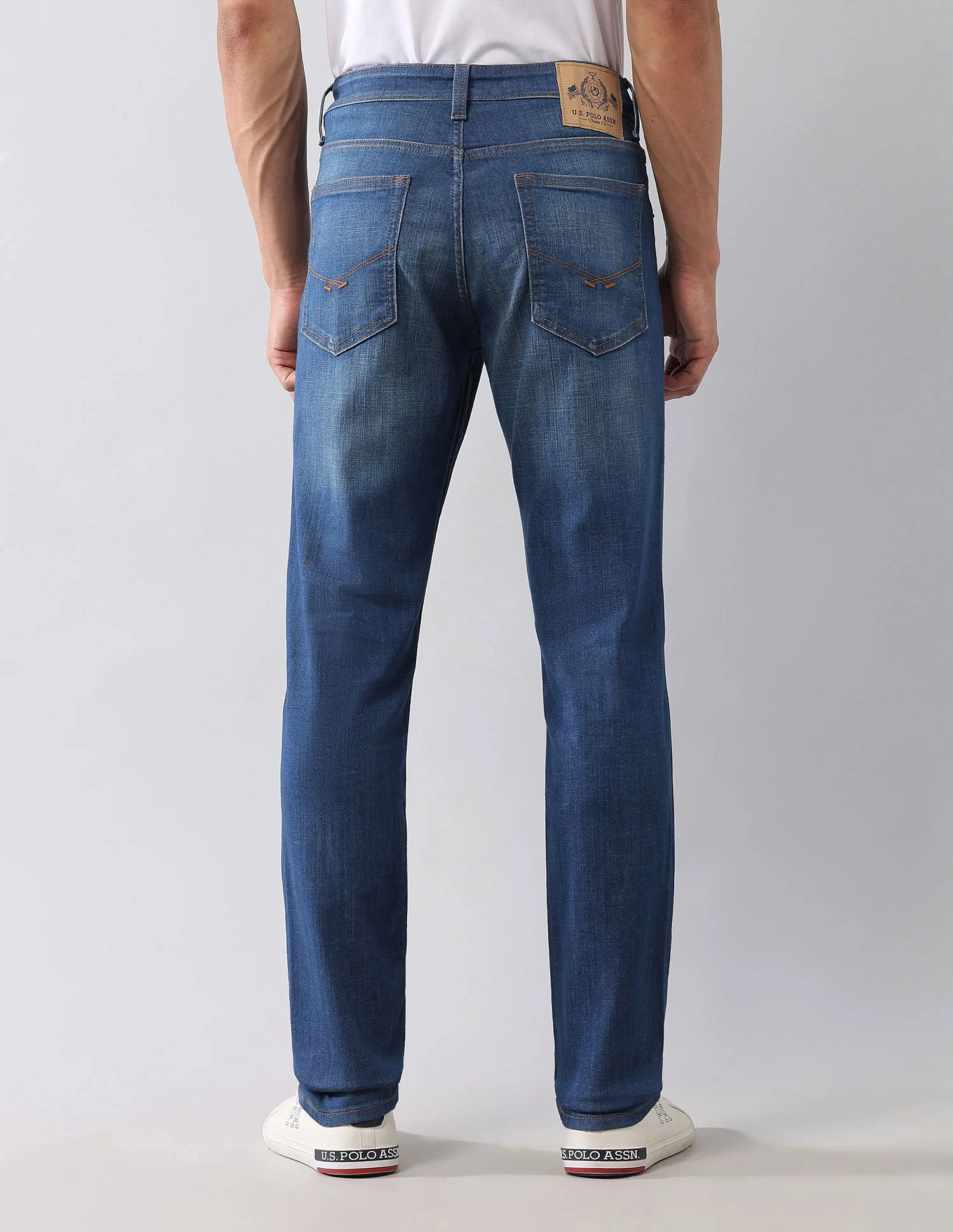 Brandon Slim Tapered Fit Blue Jeans - Image 5