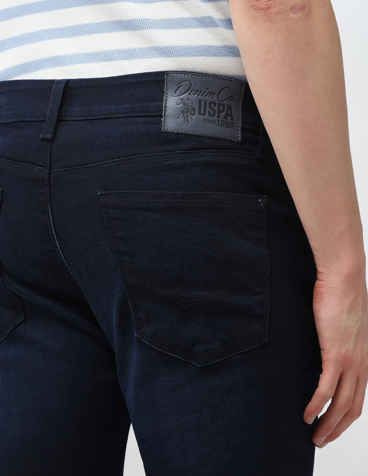 Brandon Slim Tapered Fit Blue Jeans - Image 8