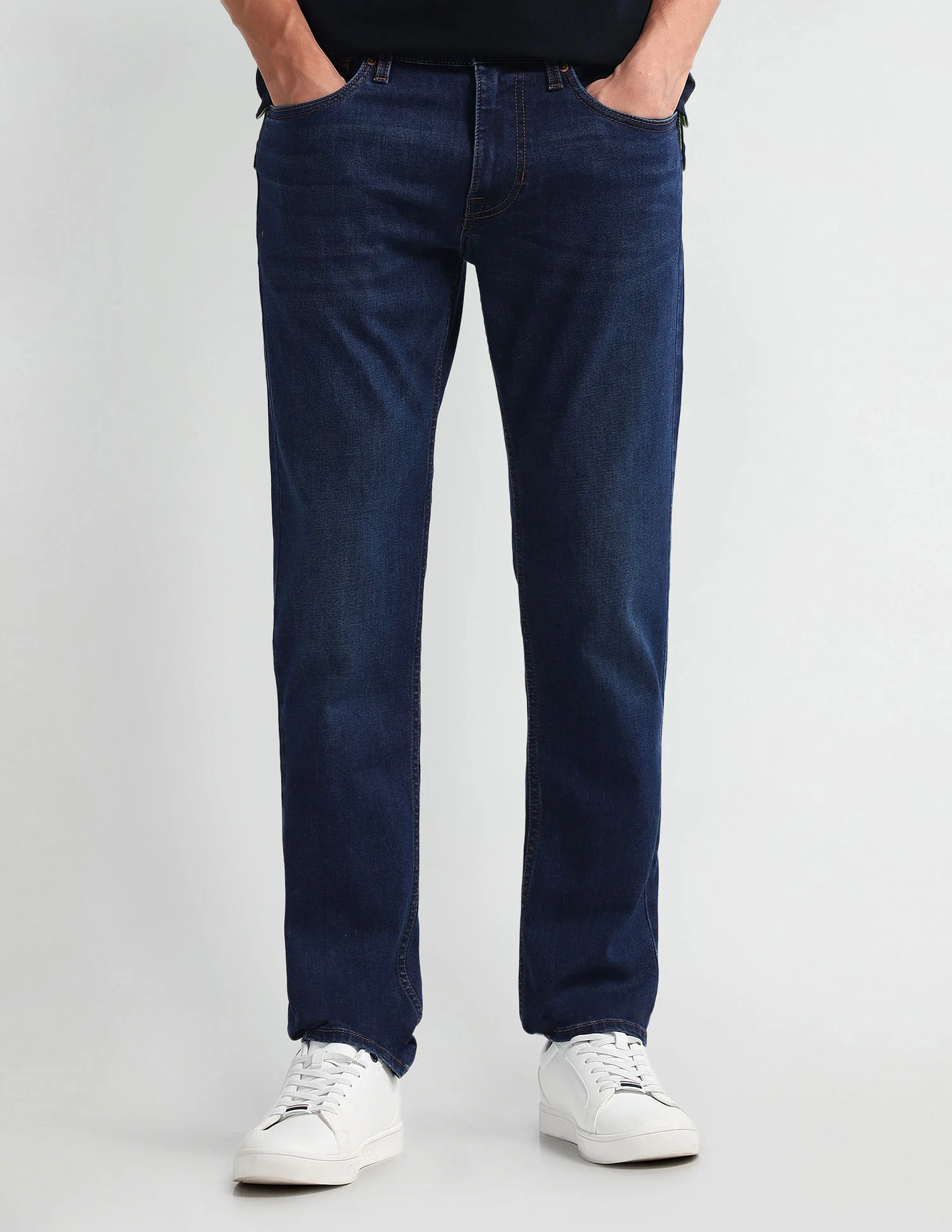 Brandon Slim Tapered Fit Blue Jeans - Image 6
