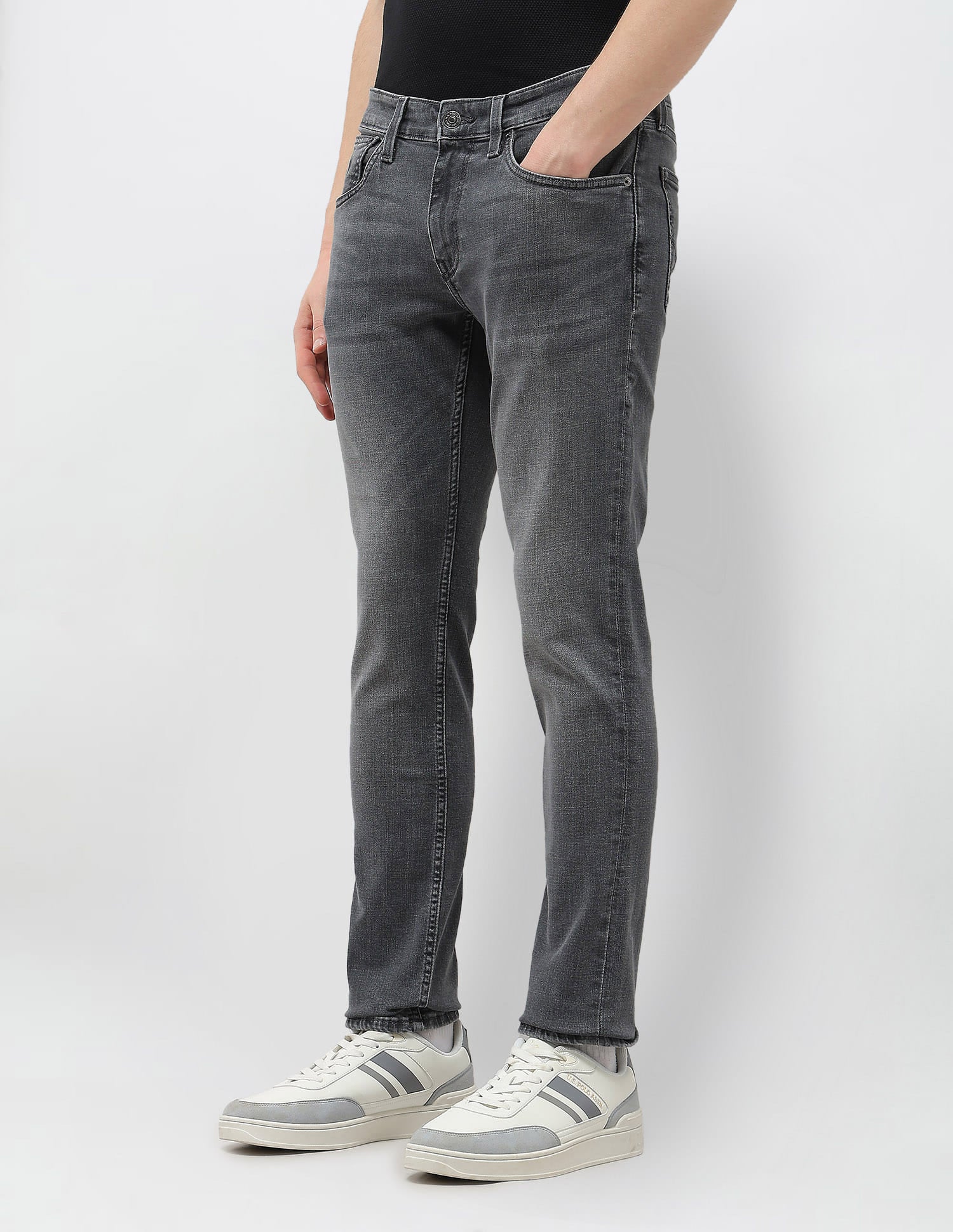 Brandon Slim-Tapered Fit Jeans - Image 4