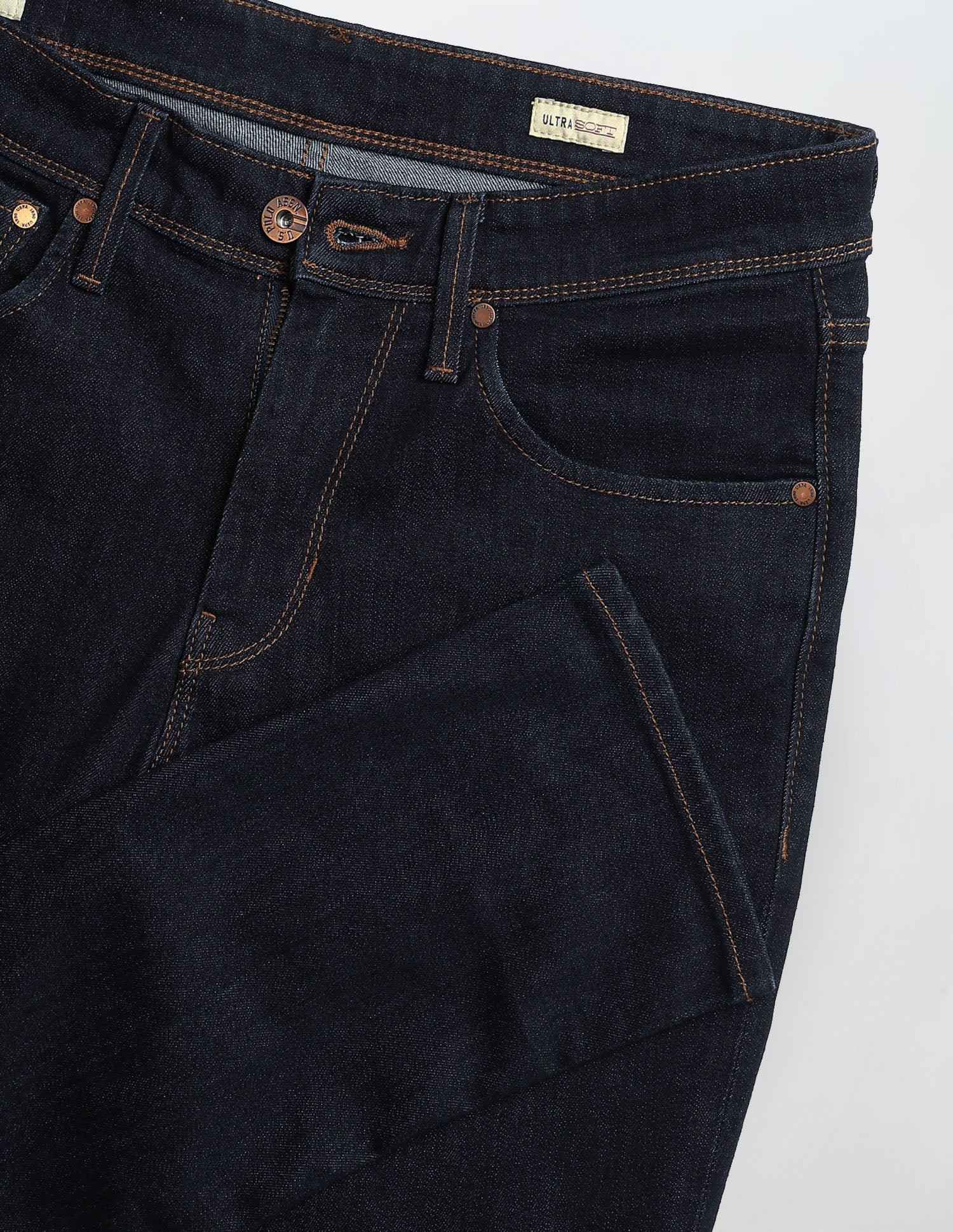 Brandon Slim Tapered Fit Rinsed Jeans - Image 2