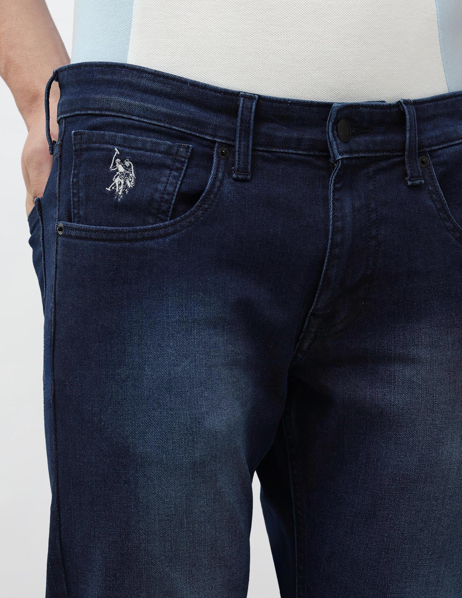 Brandon Slim Tapered Fit Stone Washed Jeans - Image 7