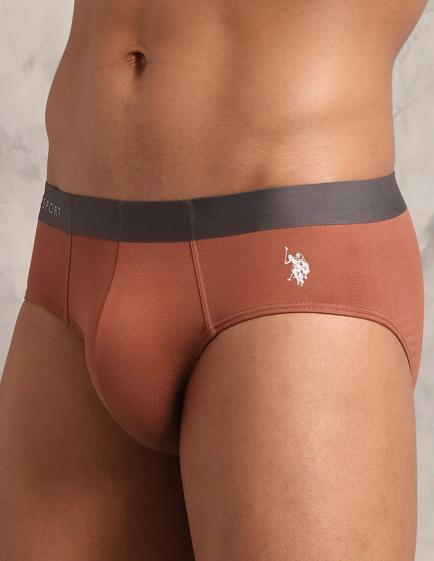 Breathable Seamless Sports RB002 Brief - Image 8
